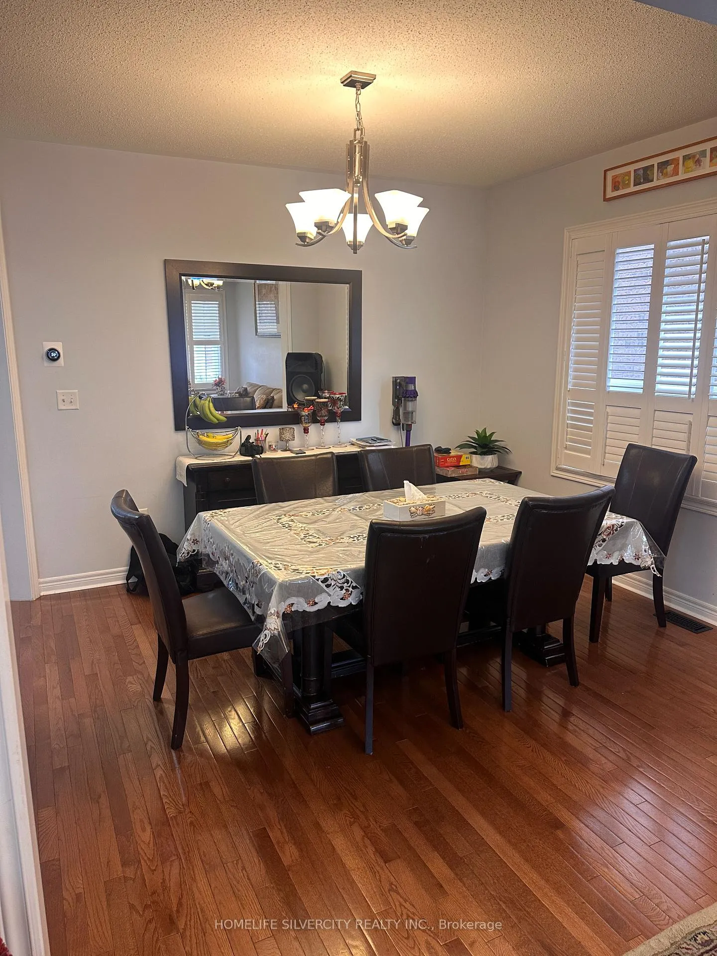 Photo 7 of 89 Fairwood Circle, Brampton, Sandringham-Wellington — HOMEH
