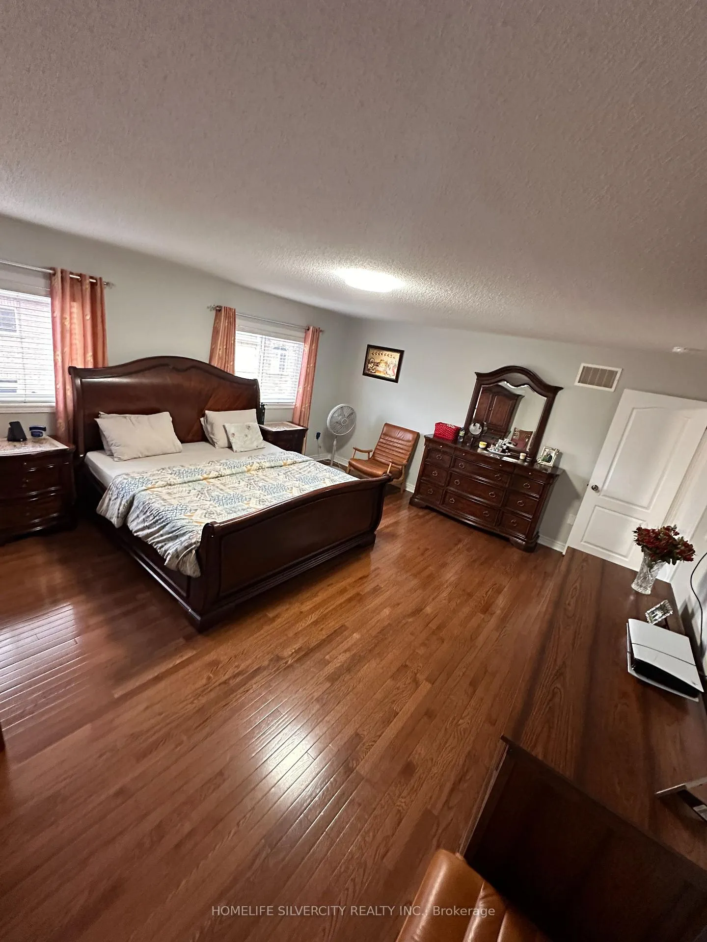 Photo 24 of 89 Fairwood Circle, Brampton, Sandringham-Wellington — HOMEH