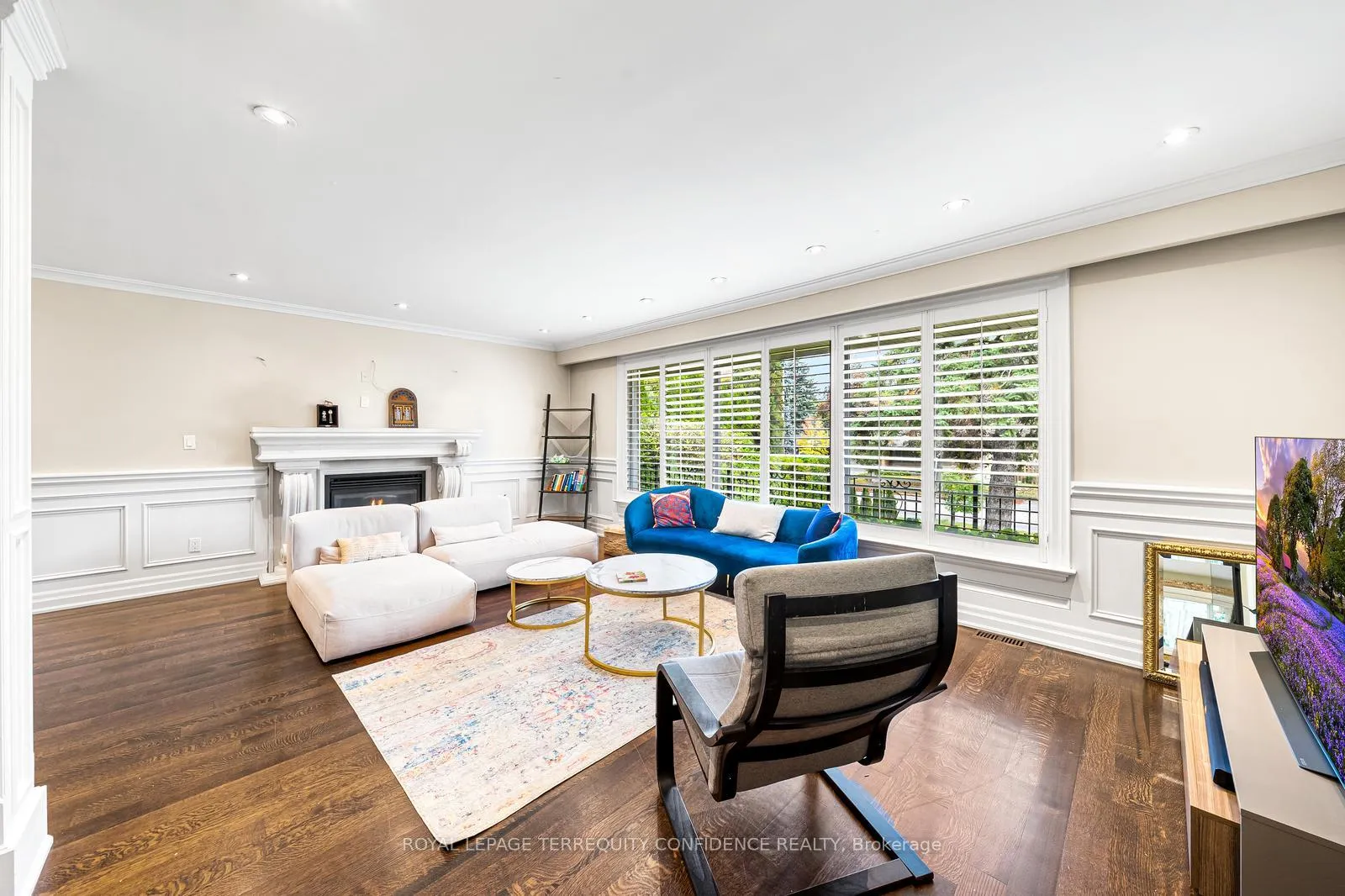 Photo 4 of 58 Burbank Drive, North York, Bayview Village — HOMEH
