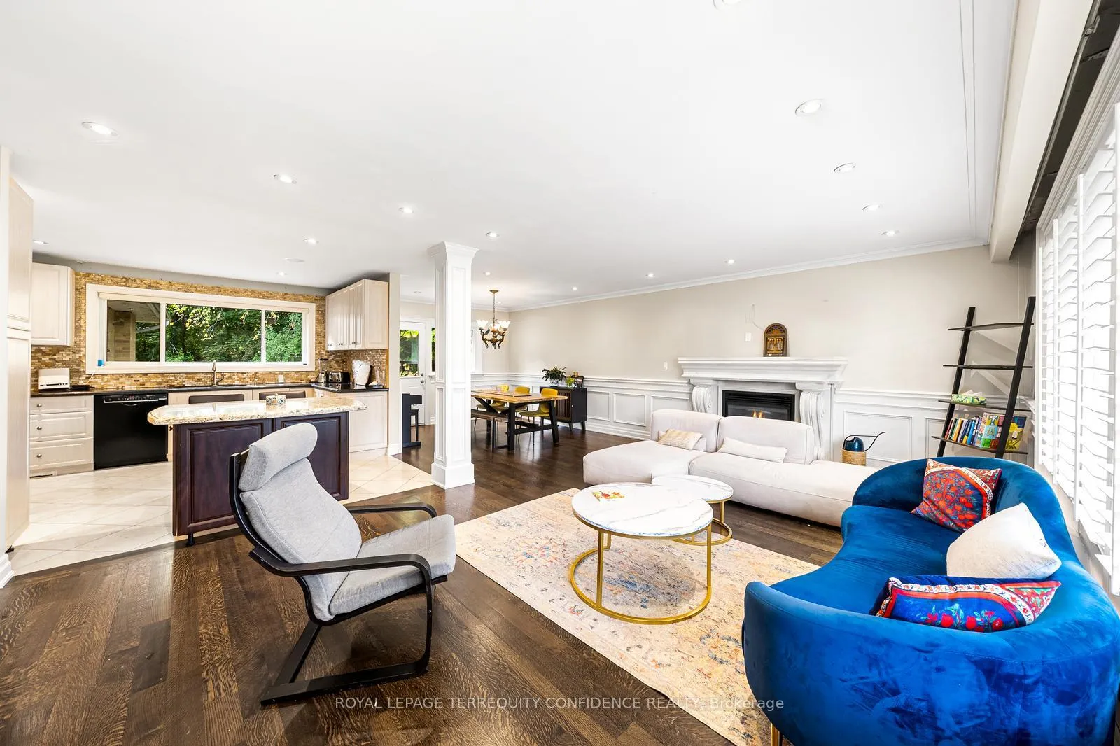 Photo 6 of 58 Burbank Drive, North York, Bayview Village — HOMEH