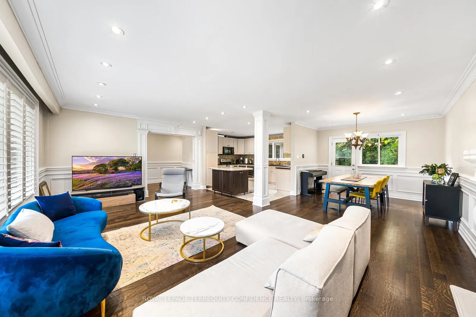 Photo 7 of 58 Burbank Drive, North York, Bayview Village — HOMEH