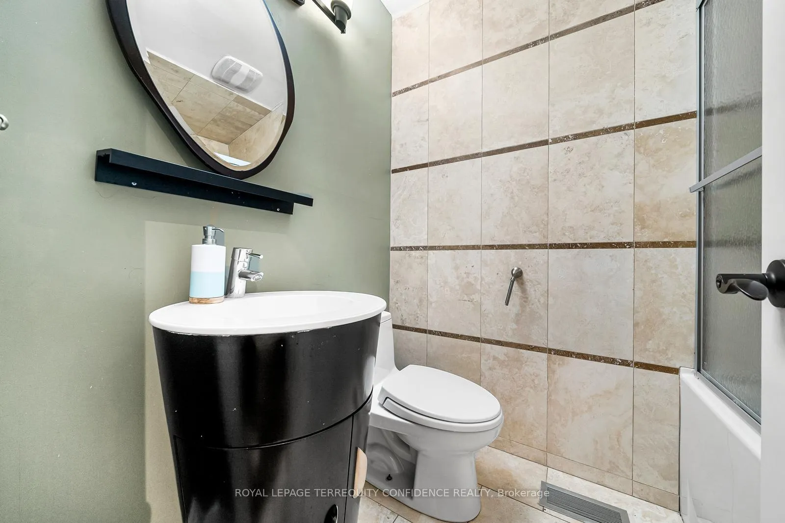 Photo 19 of 58 Burbank Drive, North York, Bayview Village — HOMEH