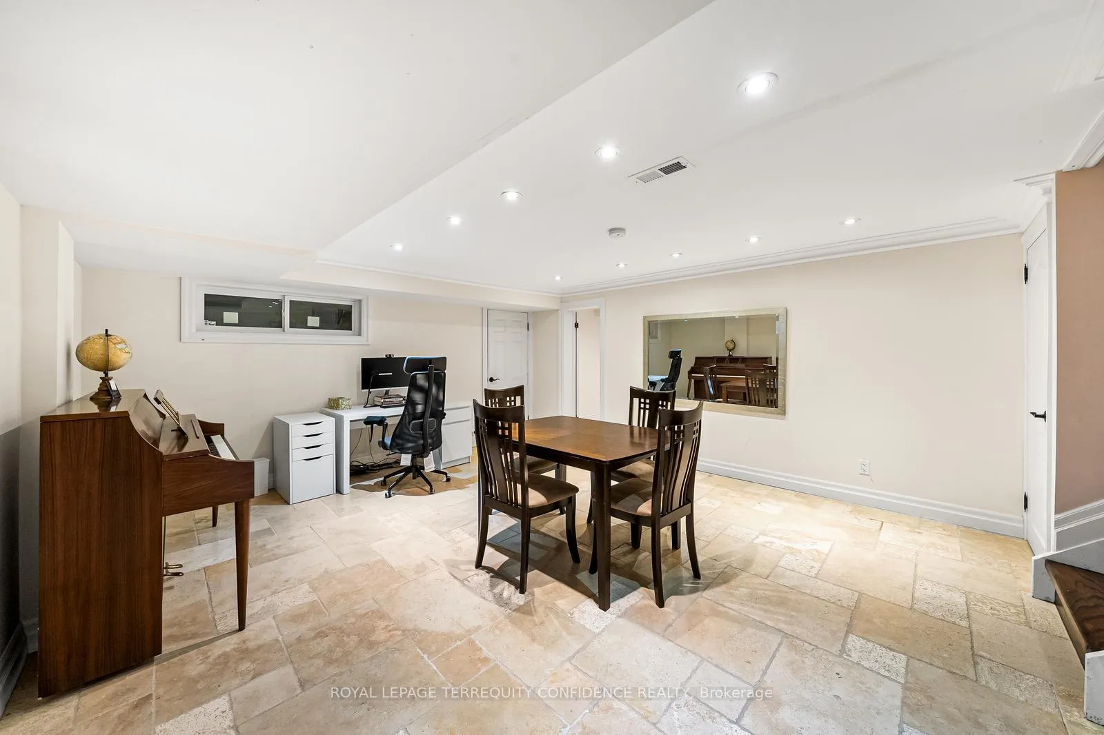 Photo 27 of 58 Burbank Drive, North York, Bayview Village — HOMEH