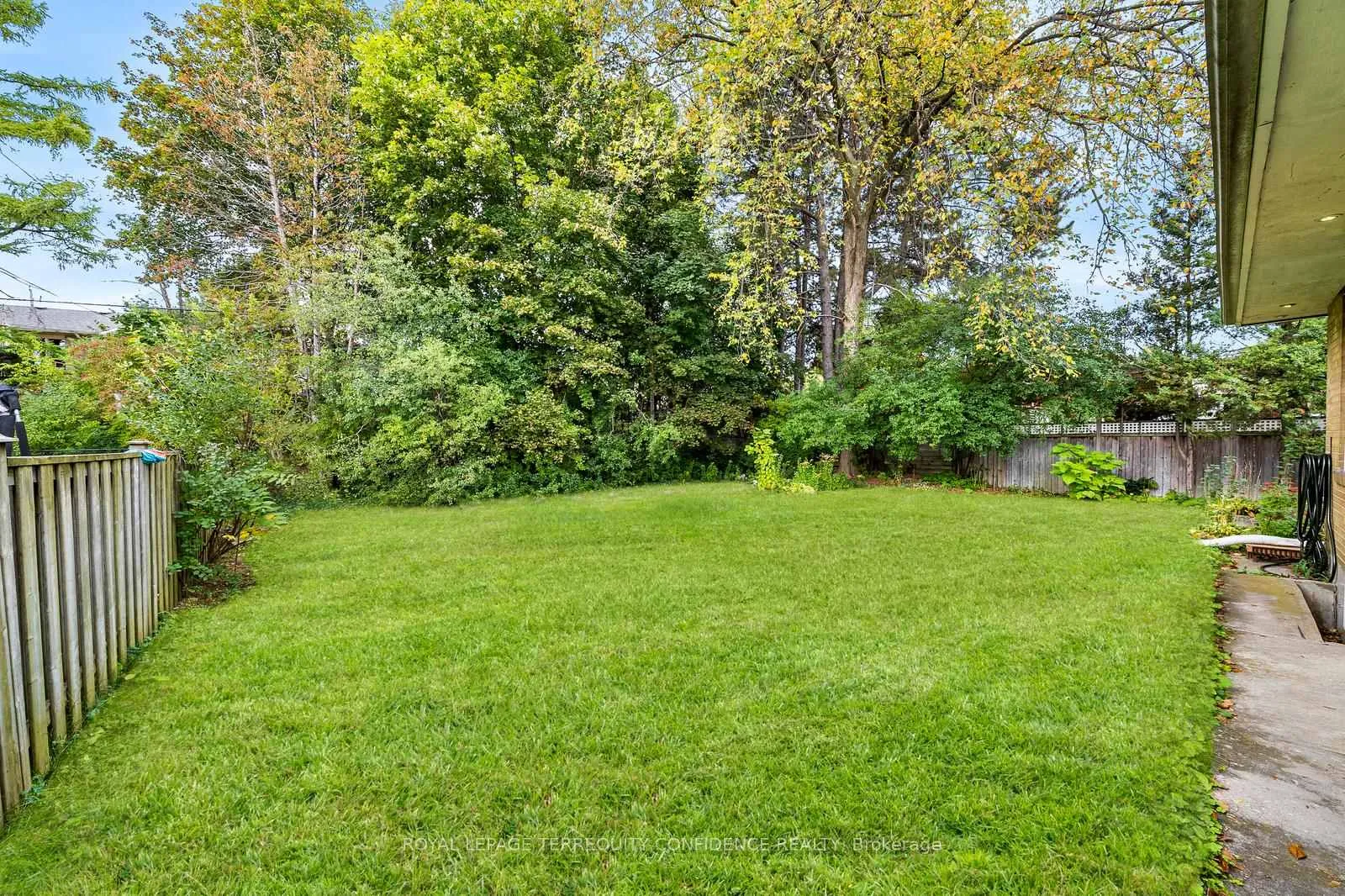 Photo 38 of 58 Burbank Drive, North York, Bayview Village — HOMEH
