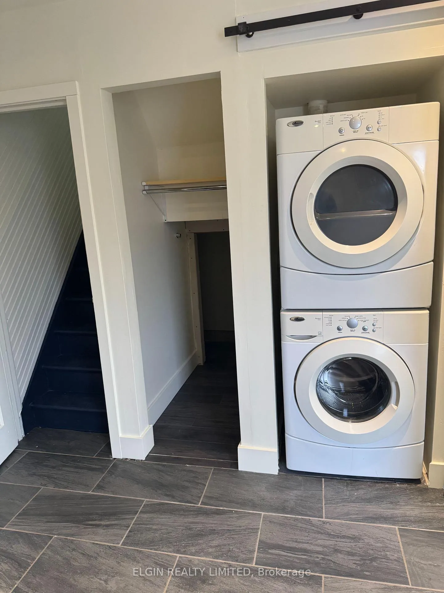 Photo 16 of Unit Upper, 11 Forest Avenue, St. Thomas — HOMEH