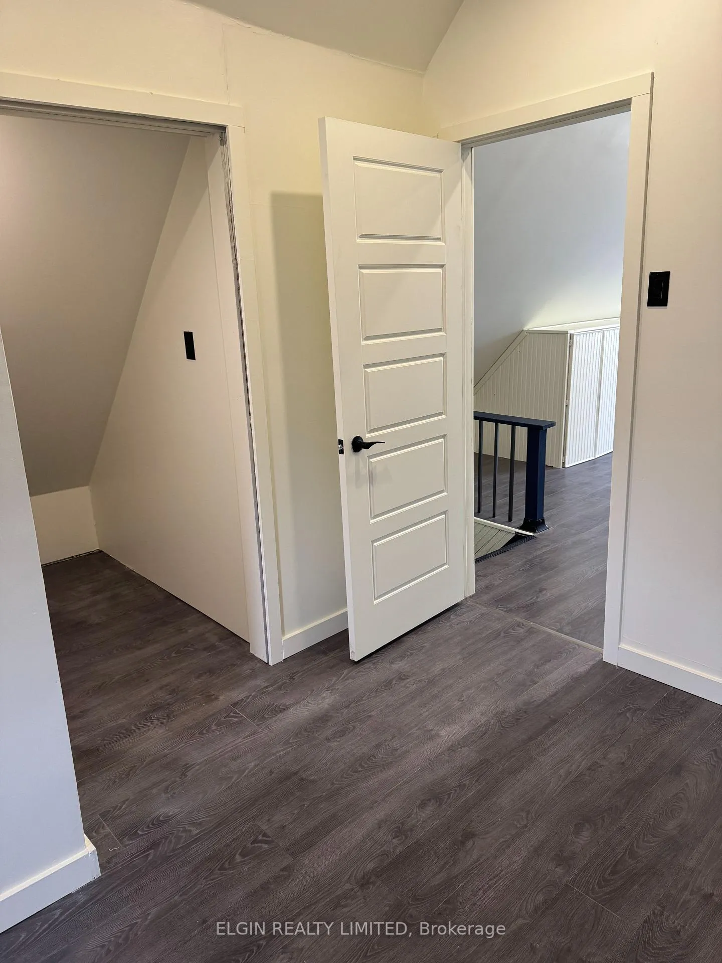 Photo 18 of Unit Upper, 11 Forest Avenue, St. Thomas — HOMEH