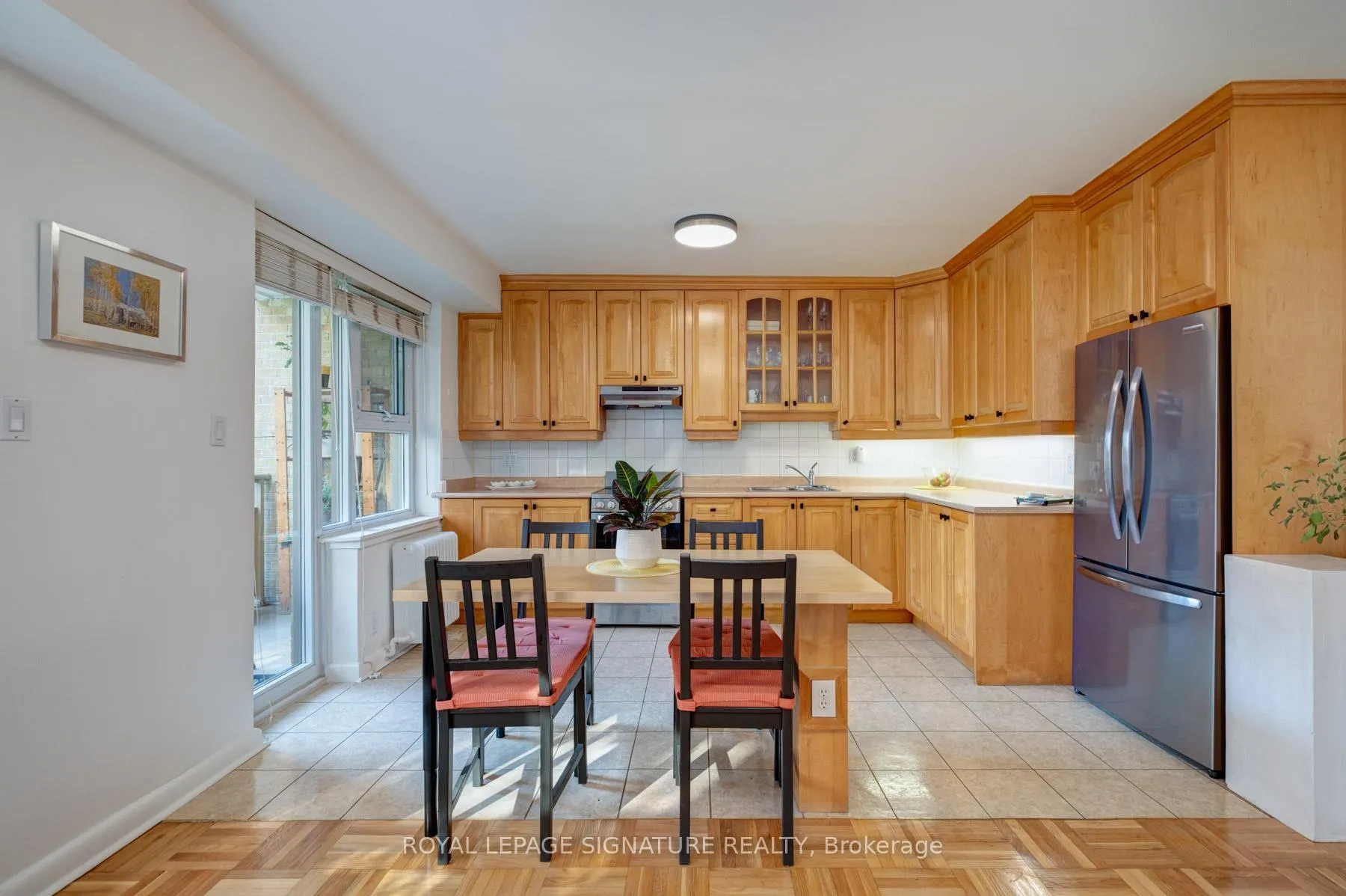 Photo 27 of Unit 3, 8 Corinth Gardens, Toronto, Mount Pleasant East — HOMEH