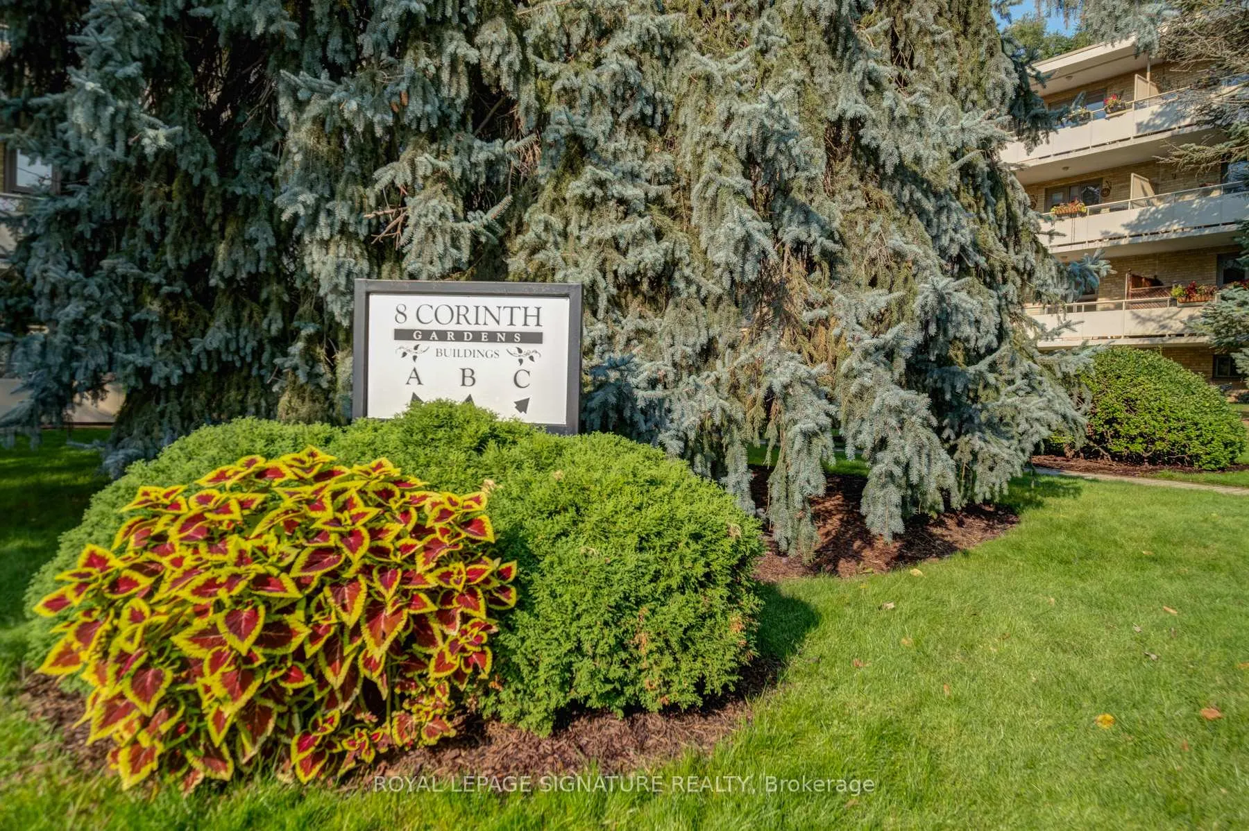 Photo 30 of Unit 3, 8 Corinth Gardens, Toronto, Mount Pleasant East — HOMEH