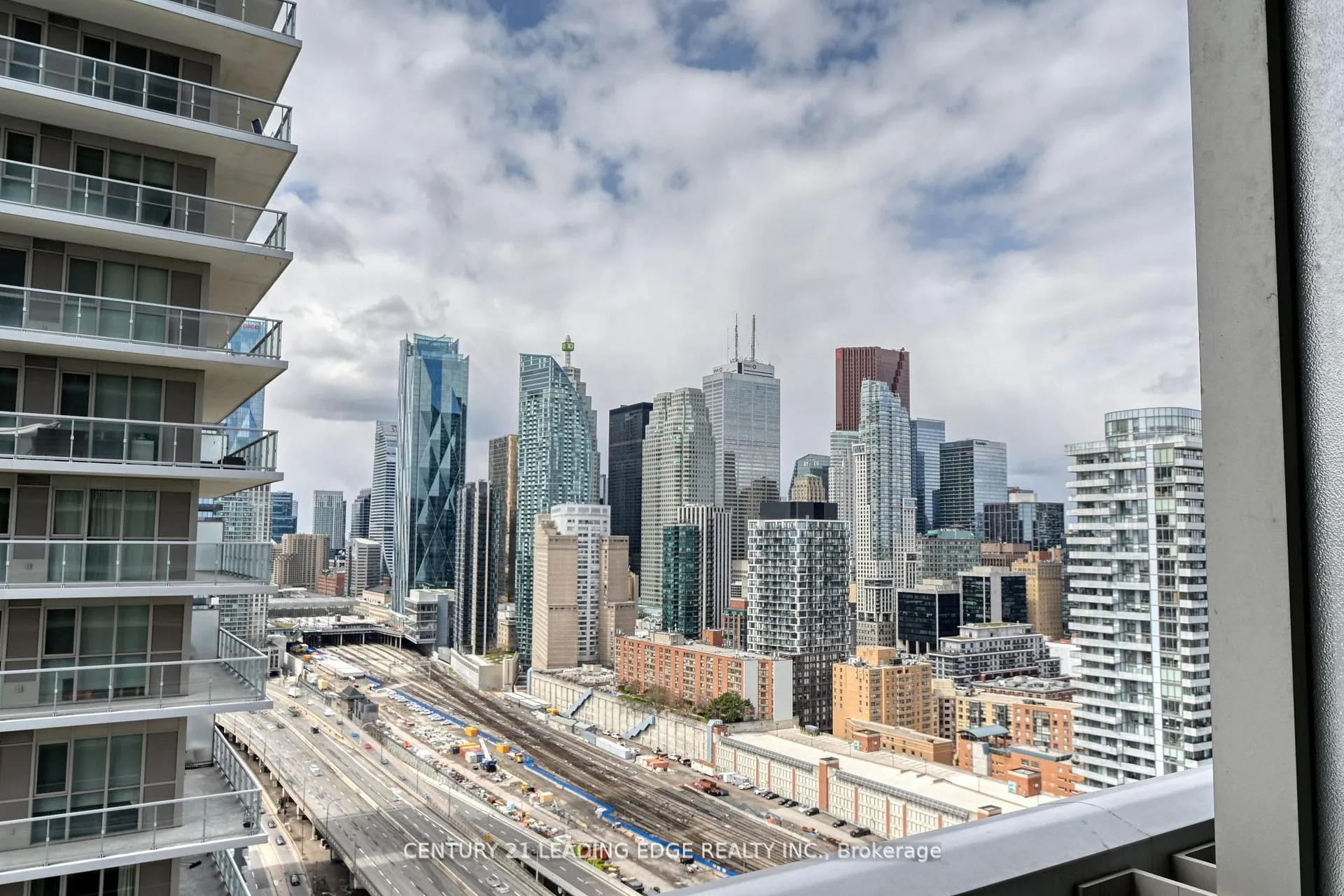 Photo 1 of Unit 2406, 20 Richardson Street, Toronto, Waterfront Communities — HOMEH