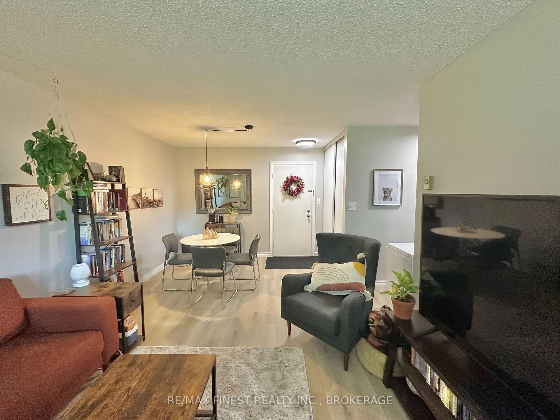 Front of Unit 109, 835 Milford Drive