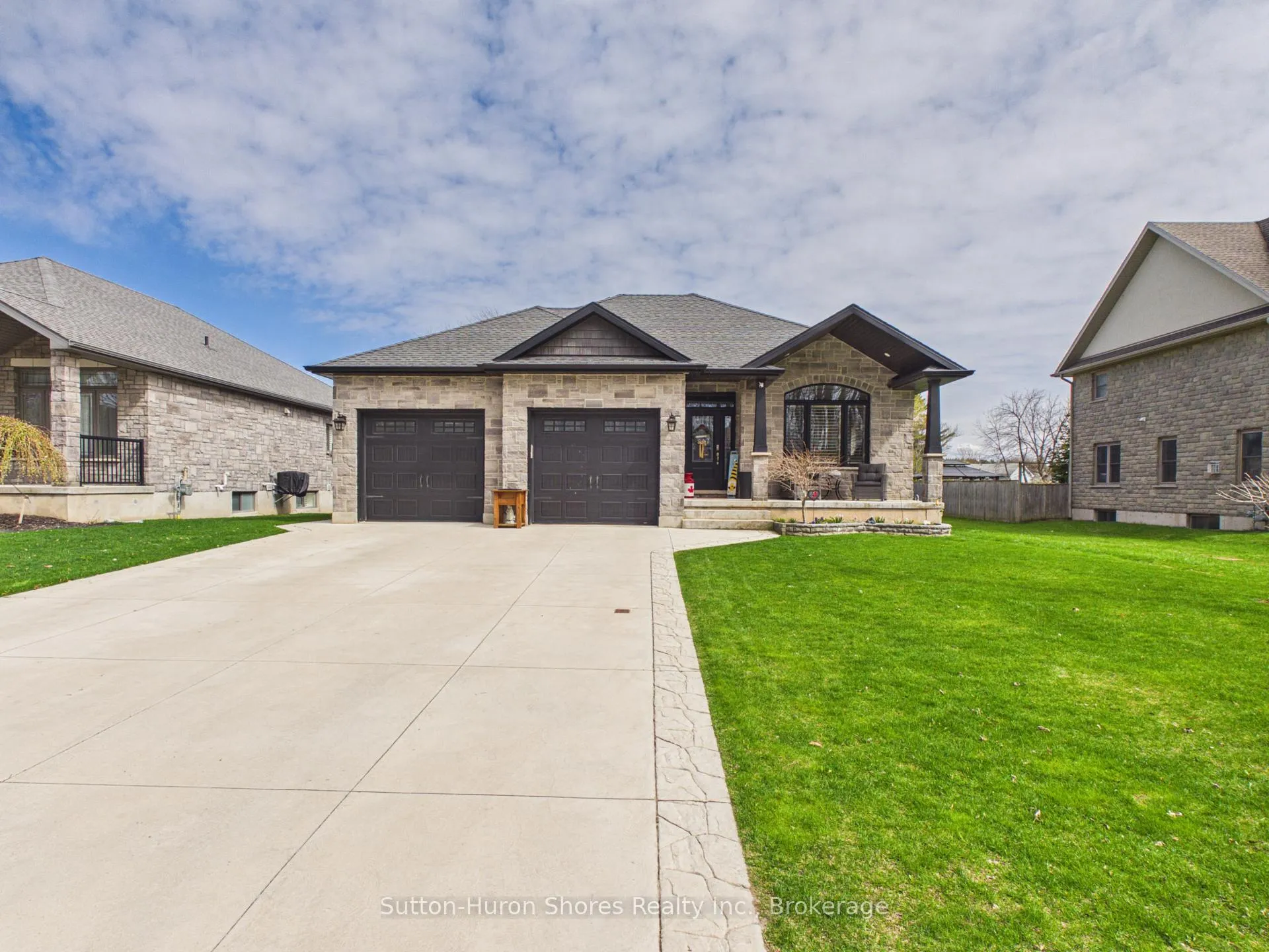 Photo of 345 Ray Street