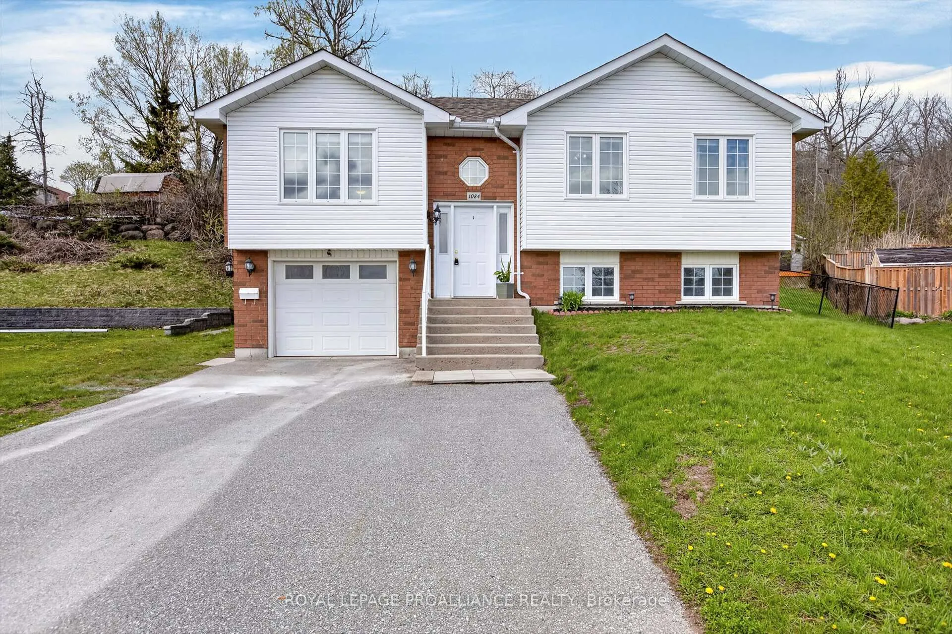 Photo 1 of 1084 Afton Road, Peterborough, Otonabee Ward 1 — HOMEH