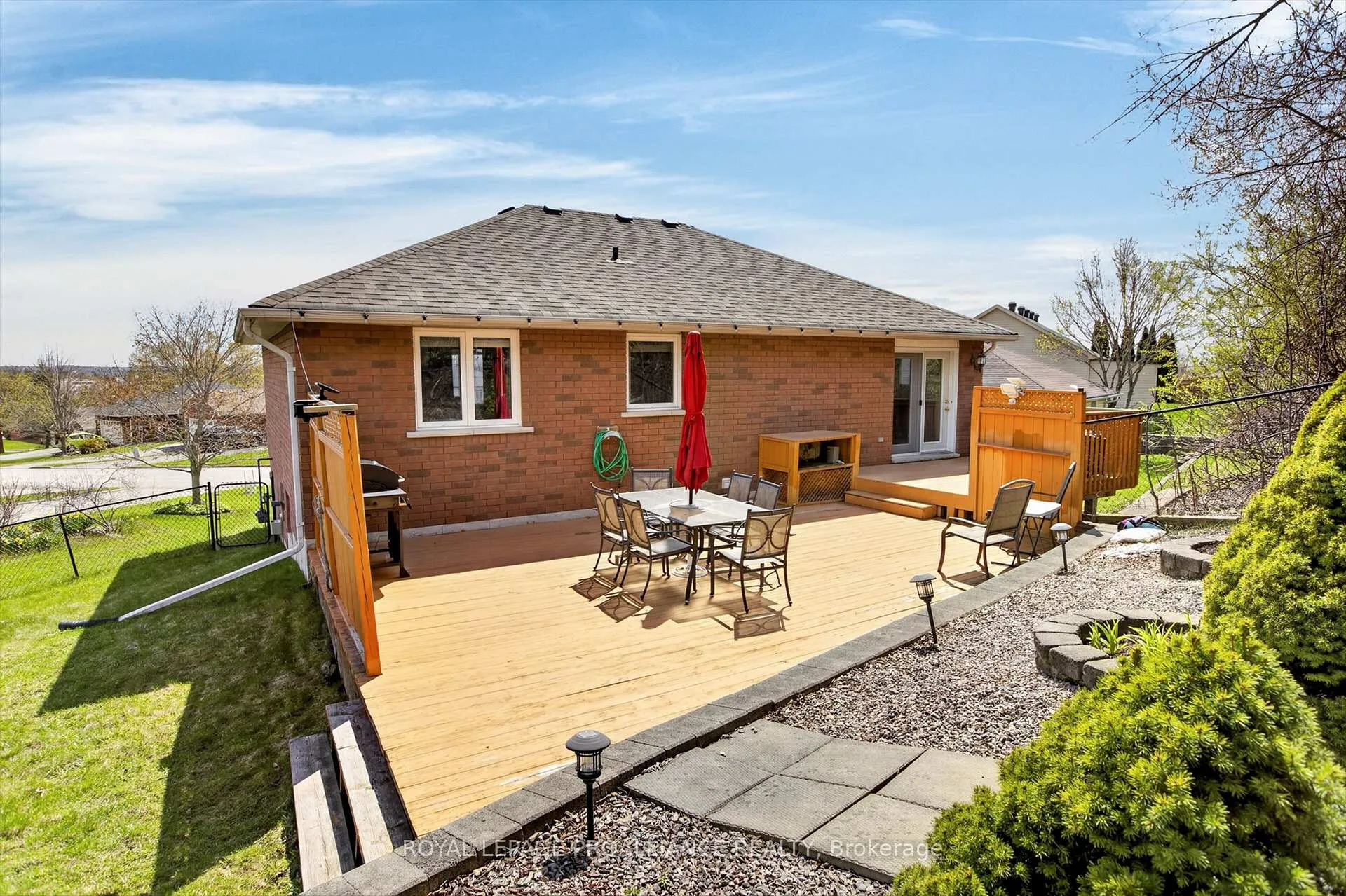 Photo 34 of 1084 Afton Road, Peterborough, Otonabee Ward 1 — HOMEH