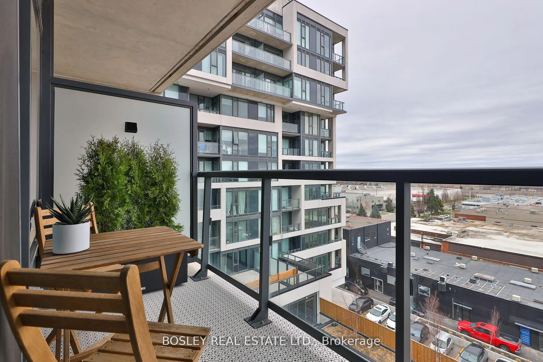 Photo 25 of Unit 612, 859 The Queensway, Etobicoke, Stonegate-Queensway — HOMEH