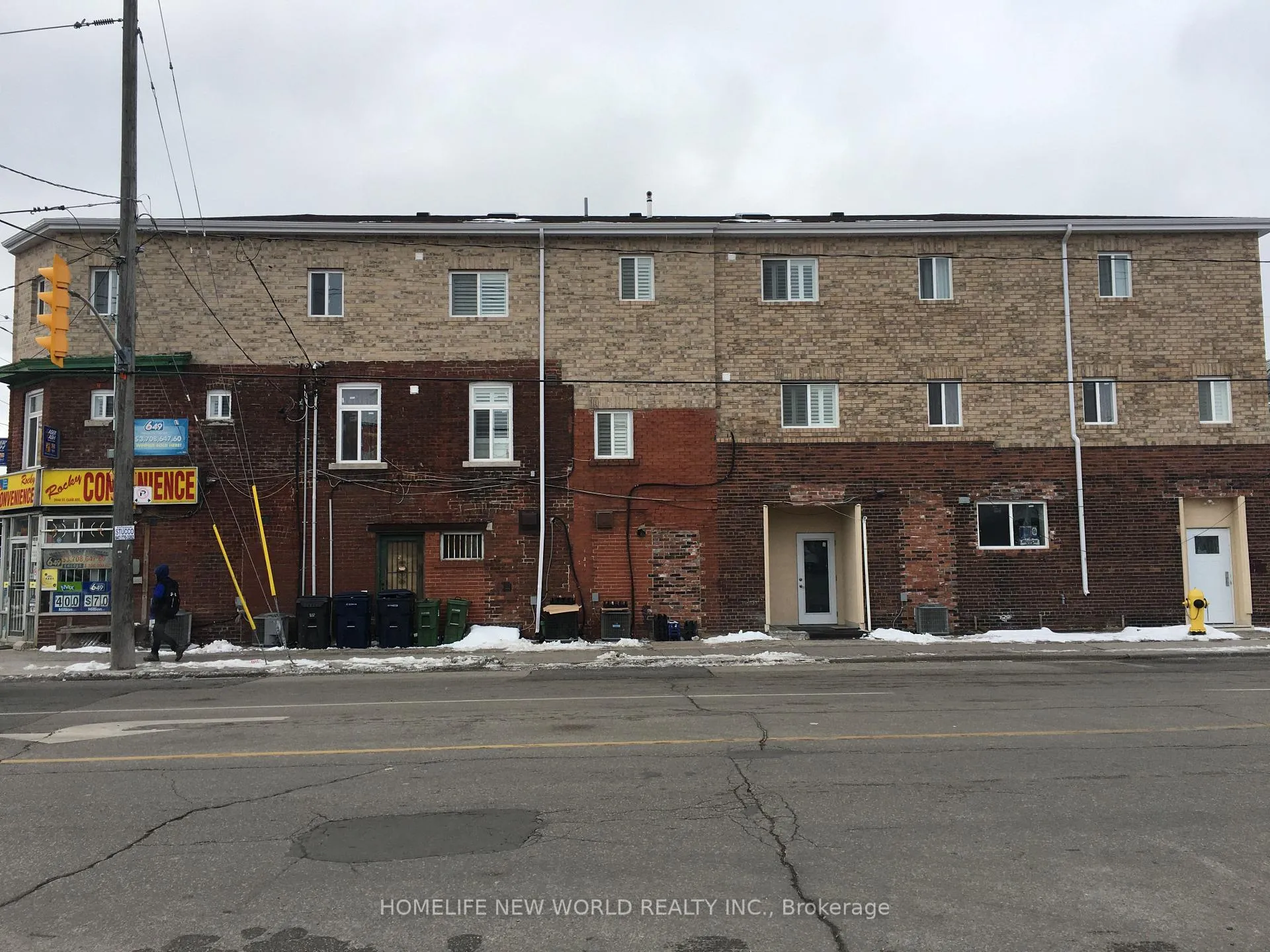 Photo 6 of Unit 201, 2466 St Clair Avenue W, Toronto, Rockcliffe-Smythe — HOMEH