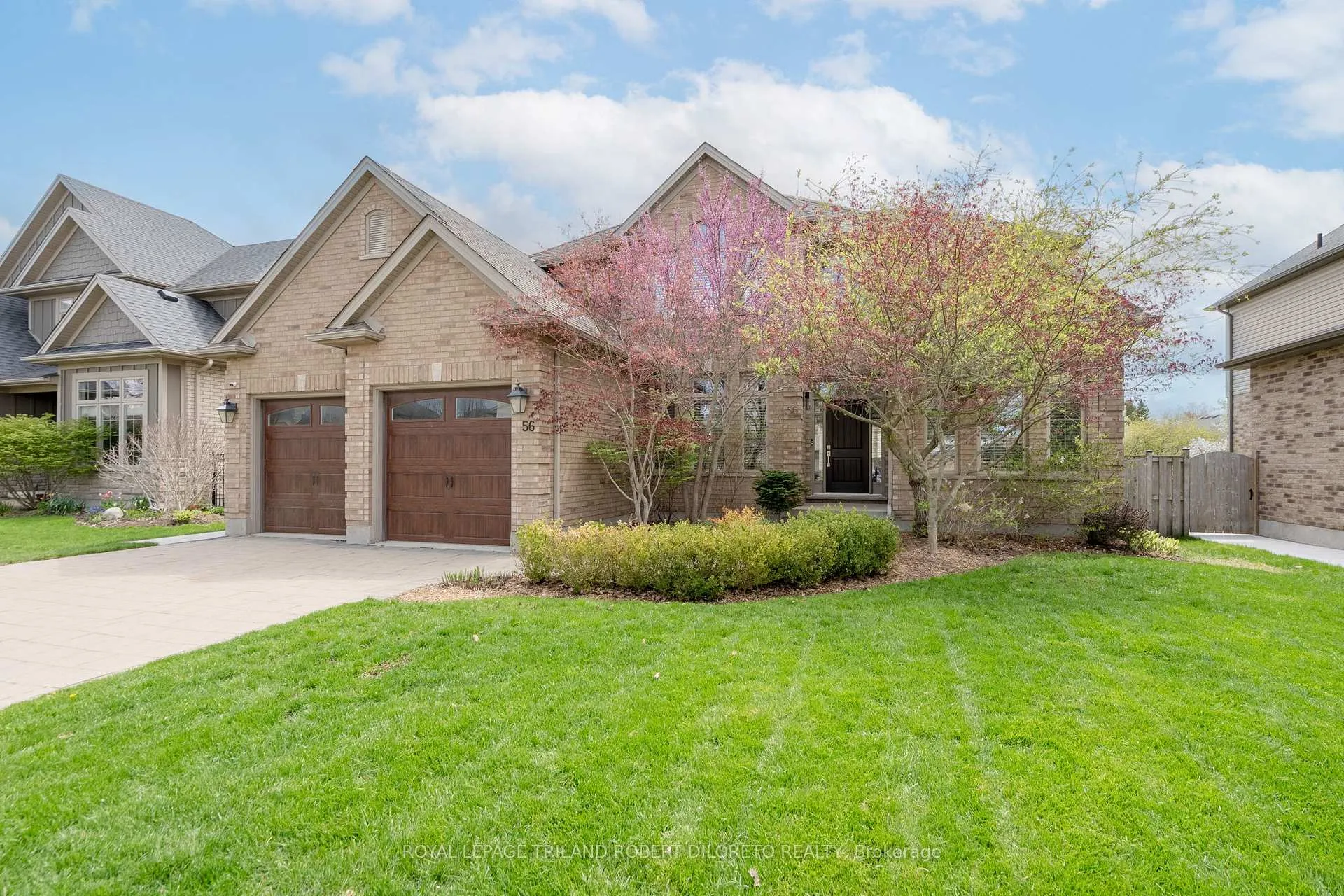 Photo 2 of 56 Fieldstone Crescent S, Middlesex Centre, Komoka — HOMEH