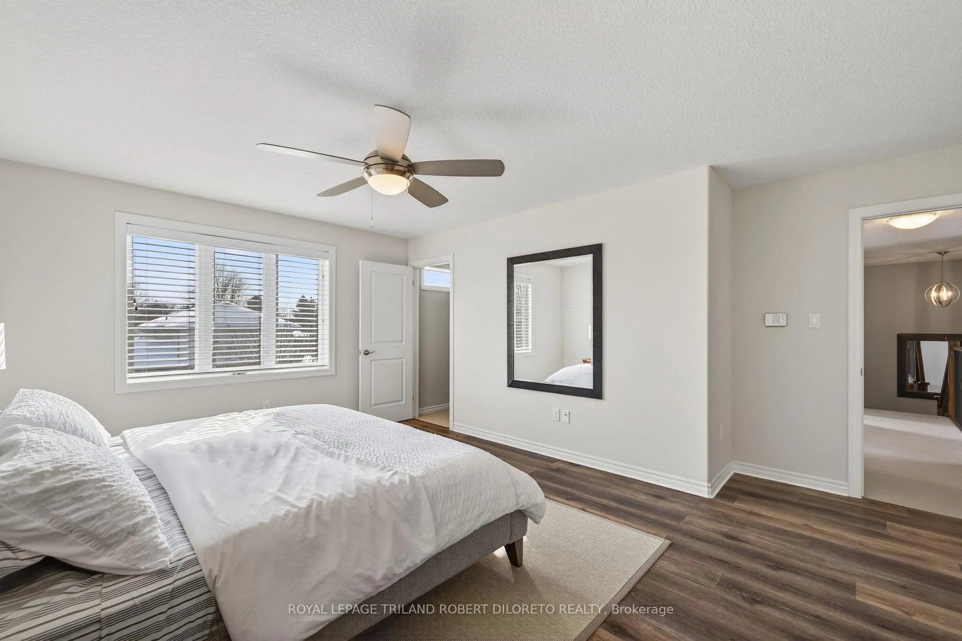 Photo 23 of 56 Fieldstone Crescent S, Middlesex Centre, Komoka — HOMEH