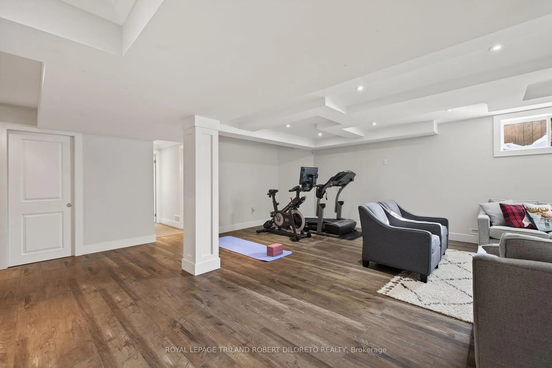 Photo 31 of 56 Fieldstone Crescent S, Middlesex Centre, Komoka — HOMEH