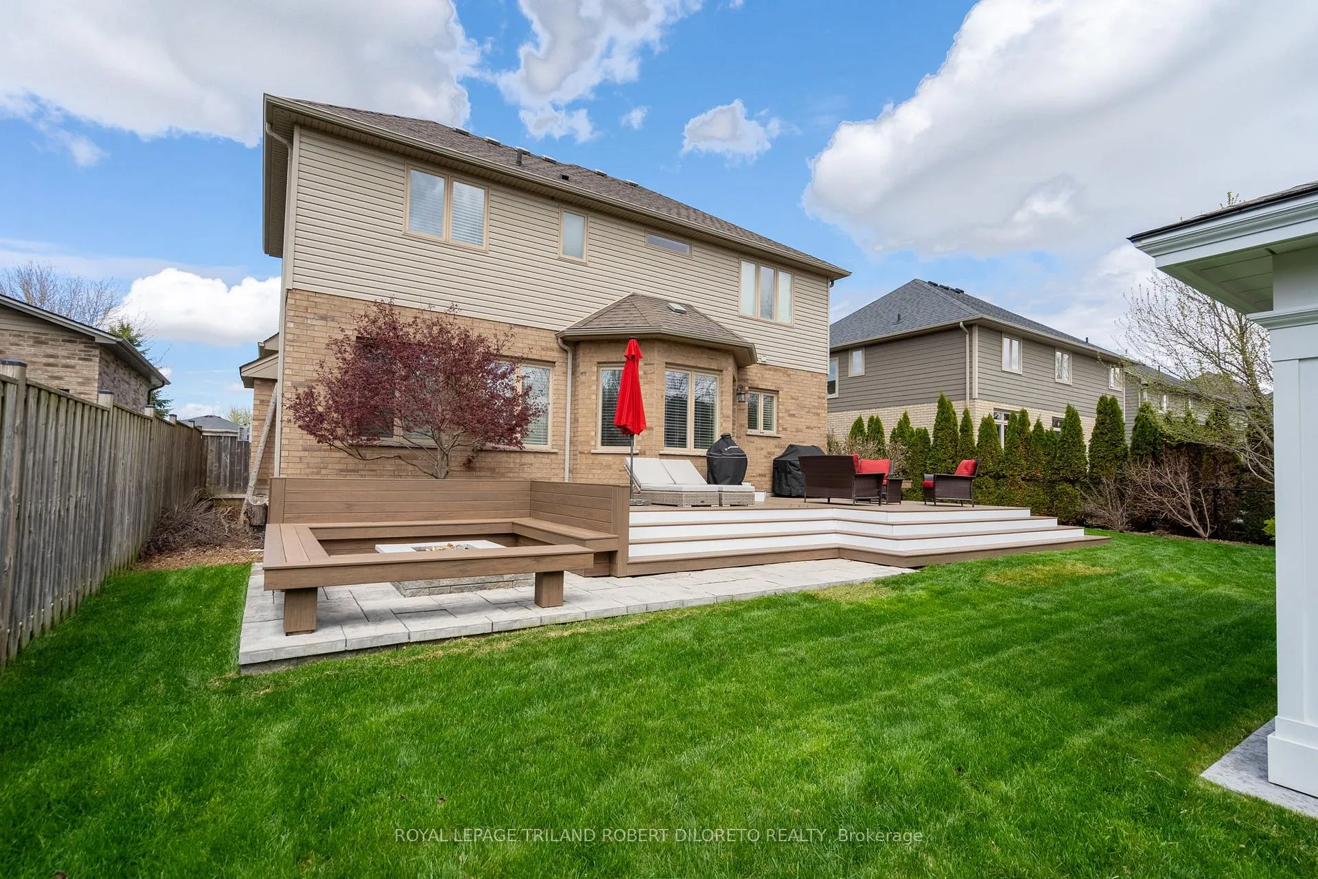 Photo 36 of 56 Fieldstone Crescent S, Middlesex Centre, Komoka — HOMEH