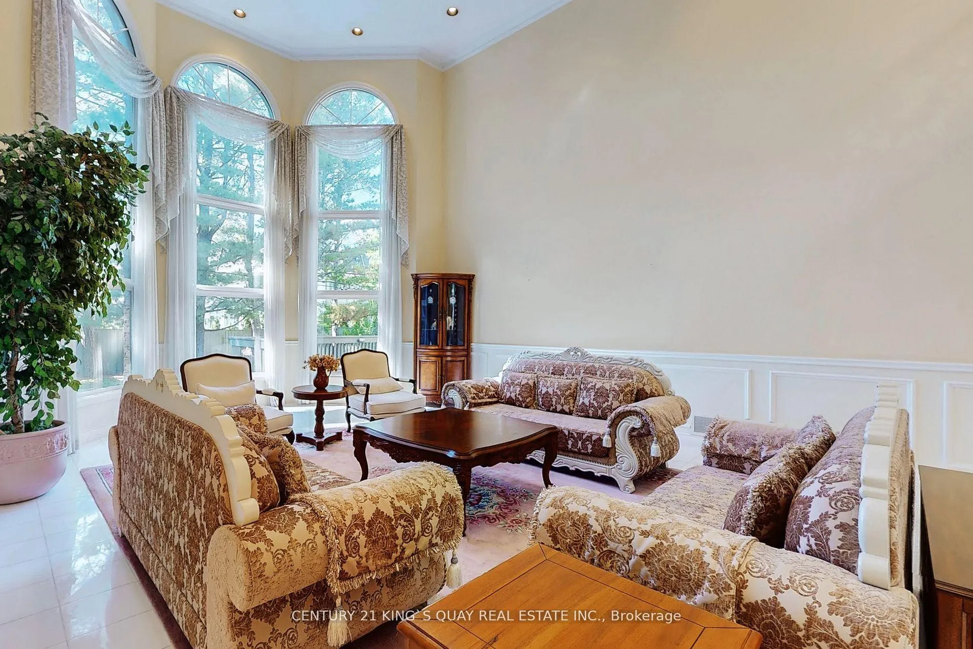 Photo 5 of 20 limcombe Drive, Markham, Bayview Glen — HOMEH