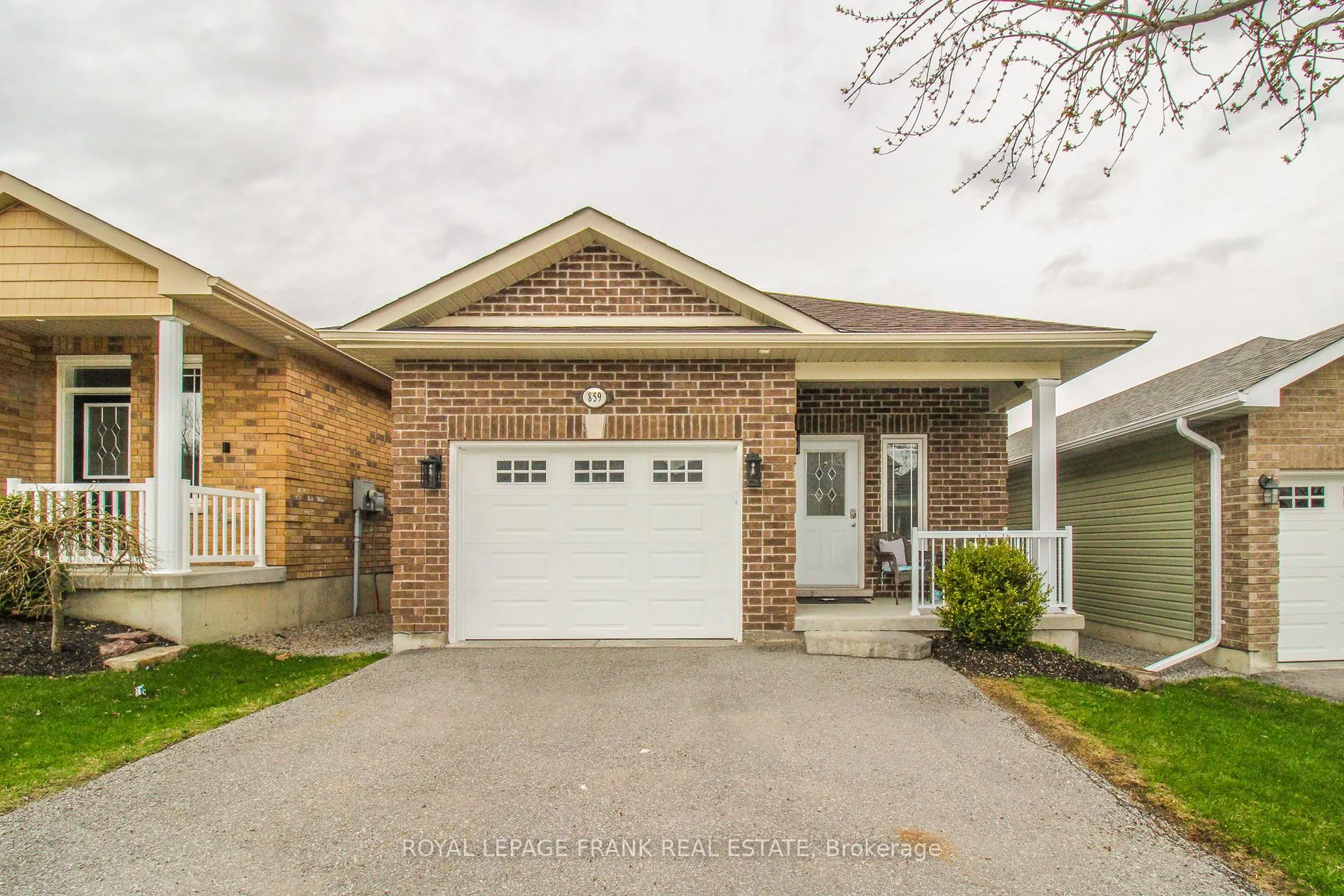 Front of 859 Emery Way