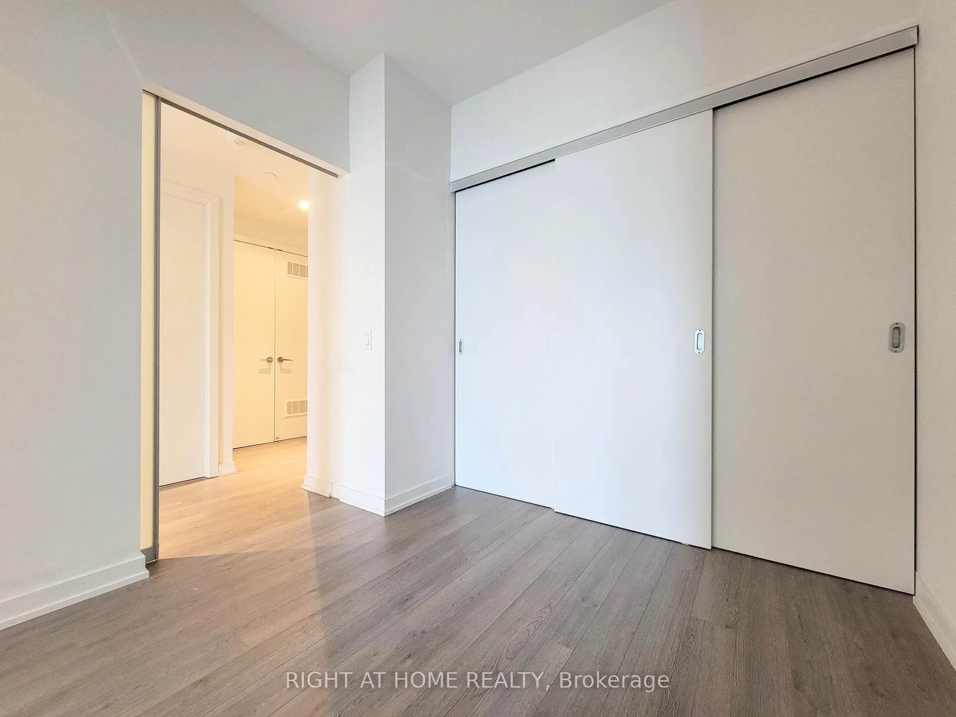 Photo 15 of Unit 1129, 50 Power Street, Toronto, Moss Park — HOMEH