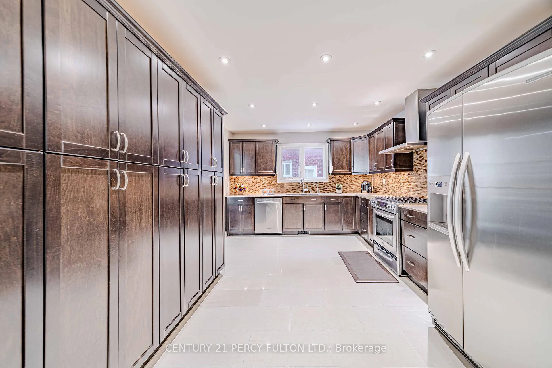 Photo 16 of 16 Muster Court, Markham, Buttonville — HOMEH