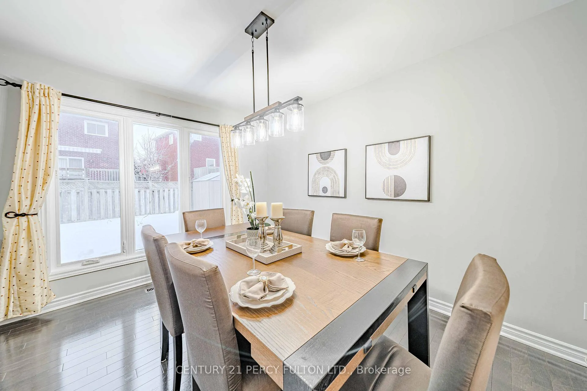 Photo 25 of 16 Muster Court, Markham, Buttonville — HOMEH