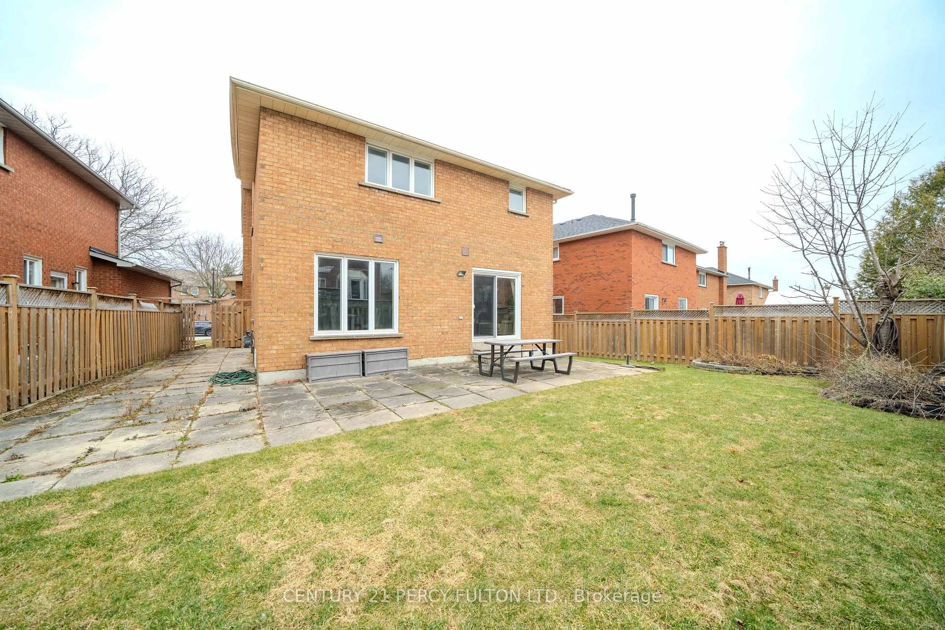 Photo 47 of 16 Muster Court, Markham, Buttonville — HOMEH