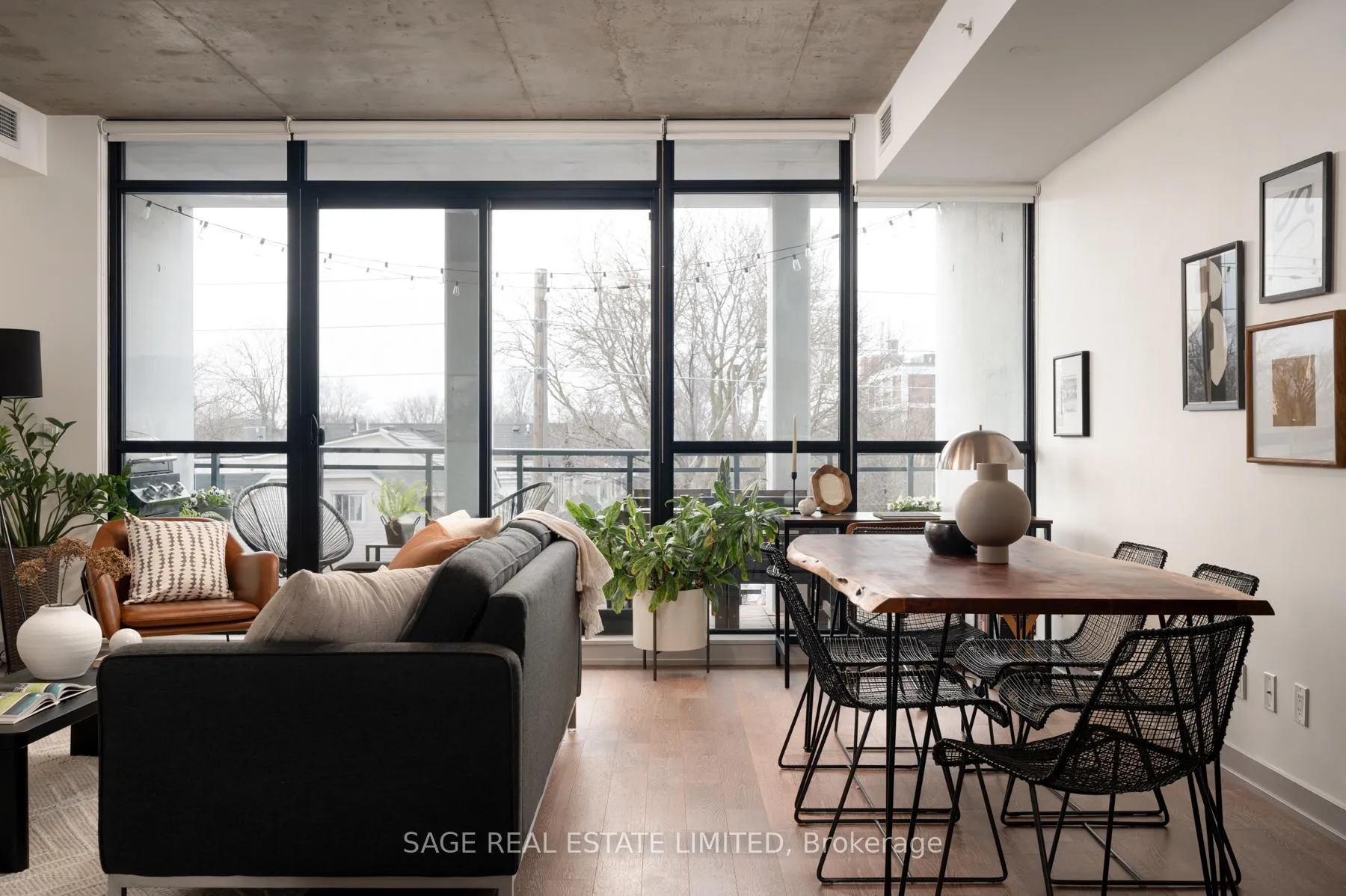 Photo 4 of Unit 403, 1238 Dundas Street E, Toronto, South Riverdale — HOMEH