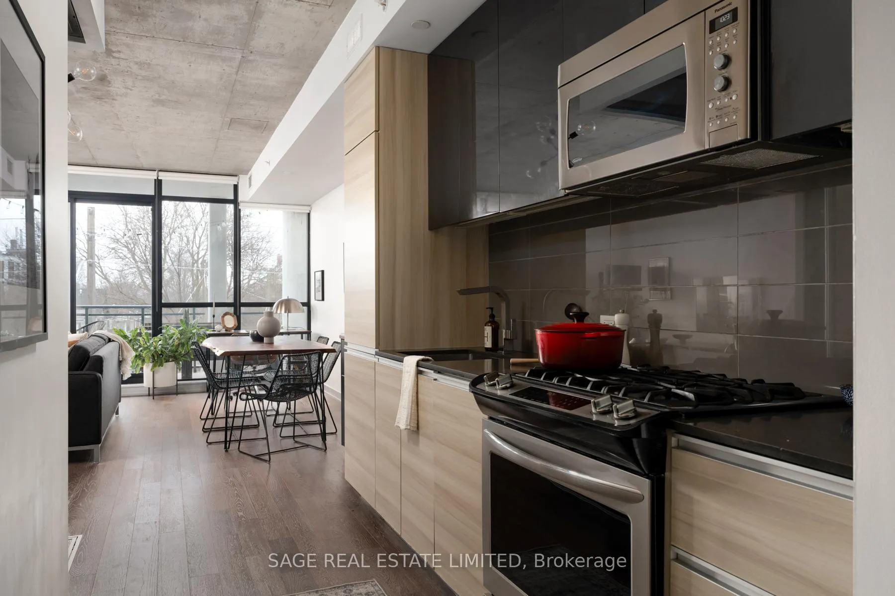 Photo 12 of Unit 403, 1238 Dundas Street E, Toronto, South Riverdale — HOMEH