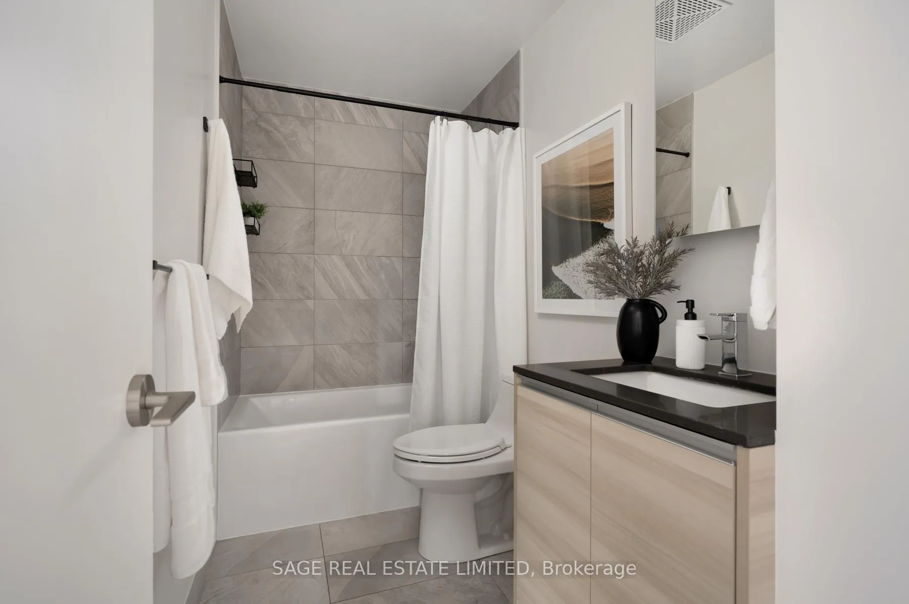 Photo 28 of Unit 403, 1238 Dundas Street E, Toronto, South Riverdale — HOMEH
