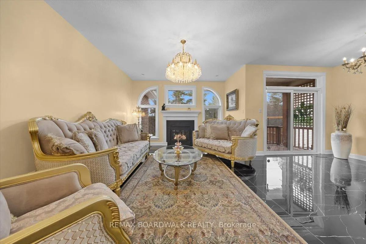 Photo 11 of 1939 Caprihani Way, Ottawa, Springridge/East Village — HOMEH