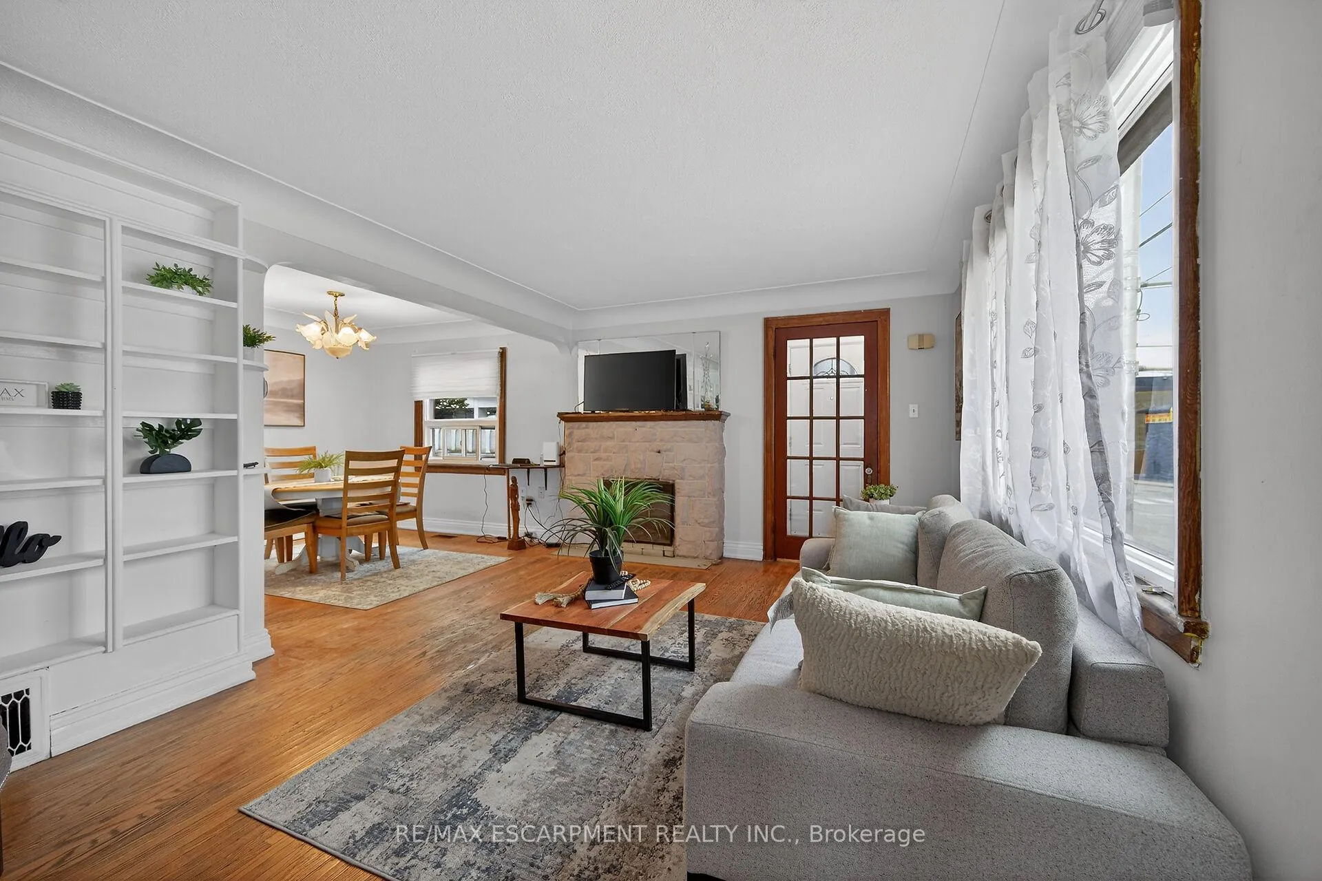 Photo 7 of 144 Hunter Street W, Hamilton, Durand — HOMEH