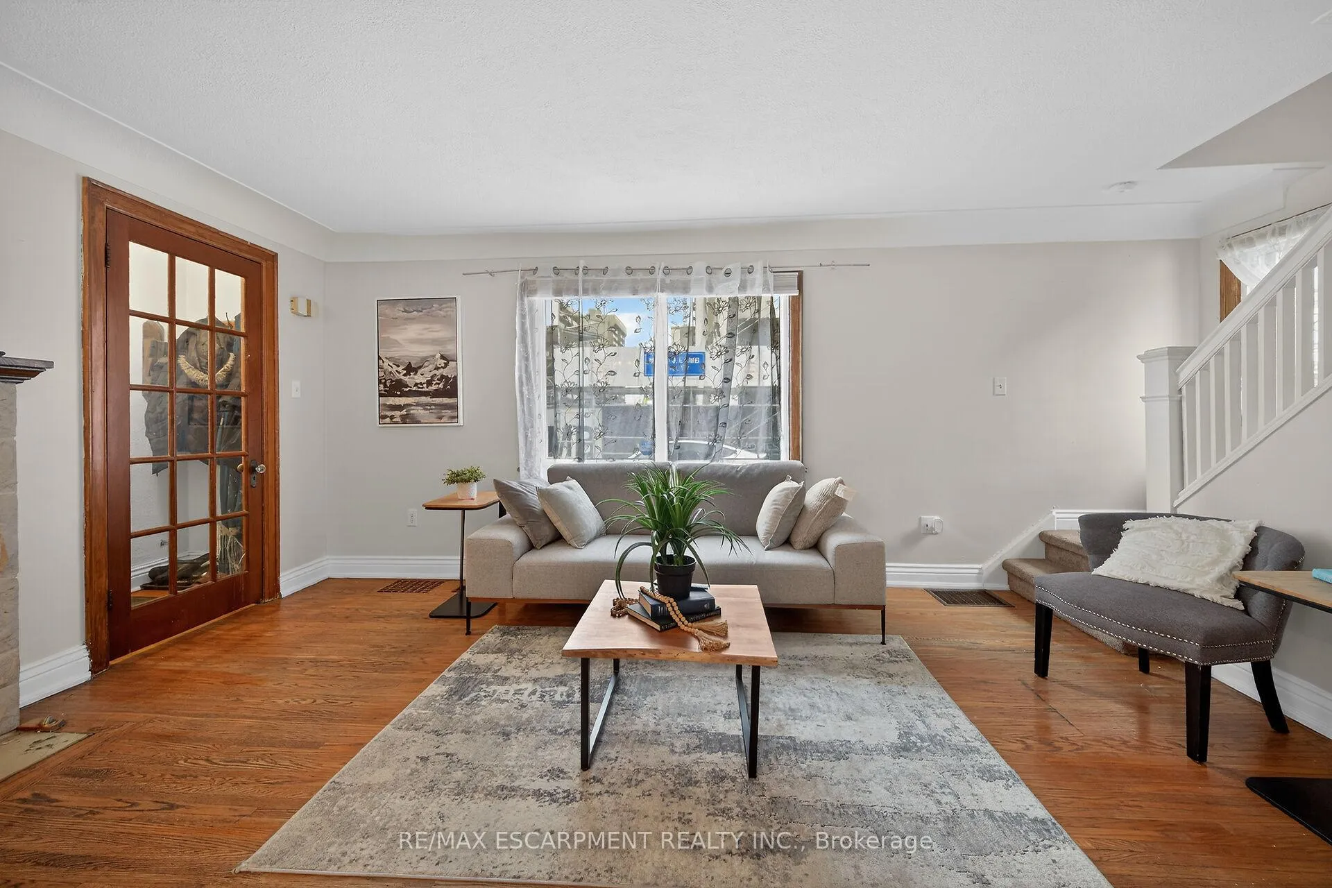 Photo 8 of 144 Hunter Street W, Hamilton, Durand — HOMEH