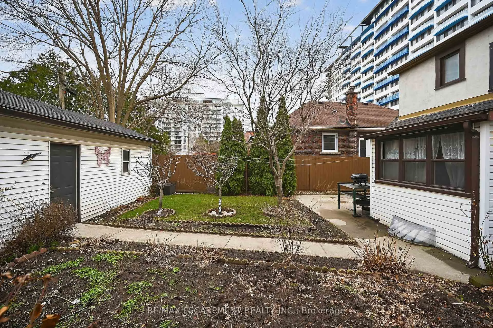 Photo 37 of 144 Hunter Street W, Hamilton, Durand — HOMEH