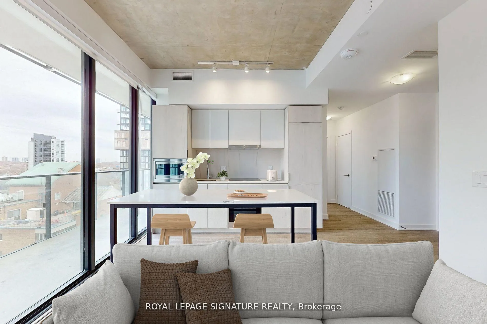 Photo 2 of Unit 1204, 47 Mutual Street, Toronto, Church-Yonge Corridor — HOMEH
