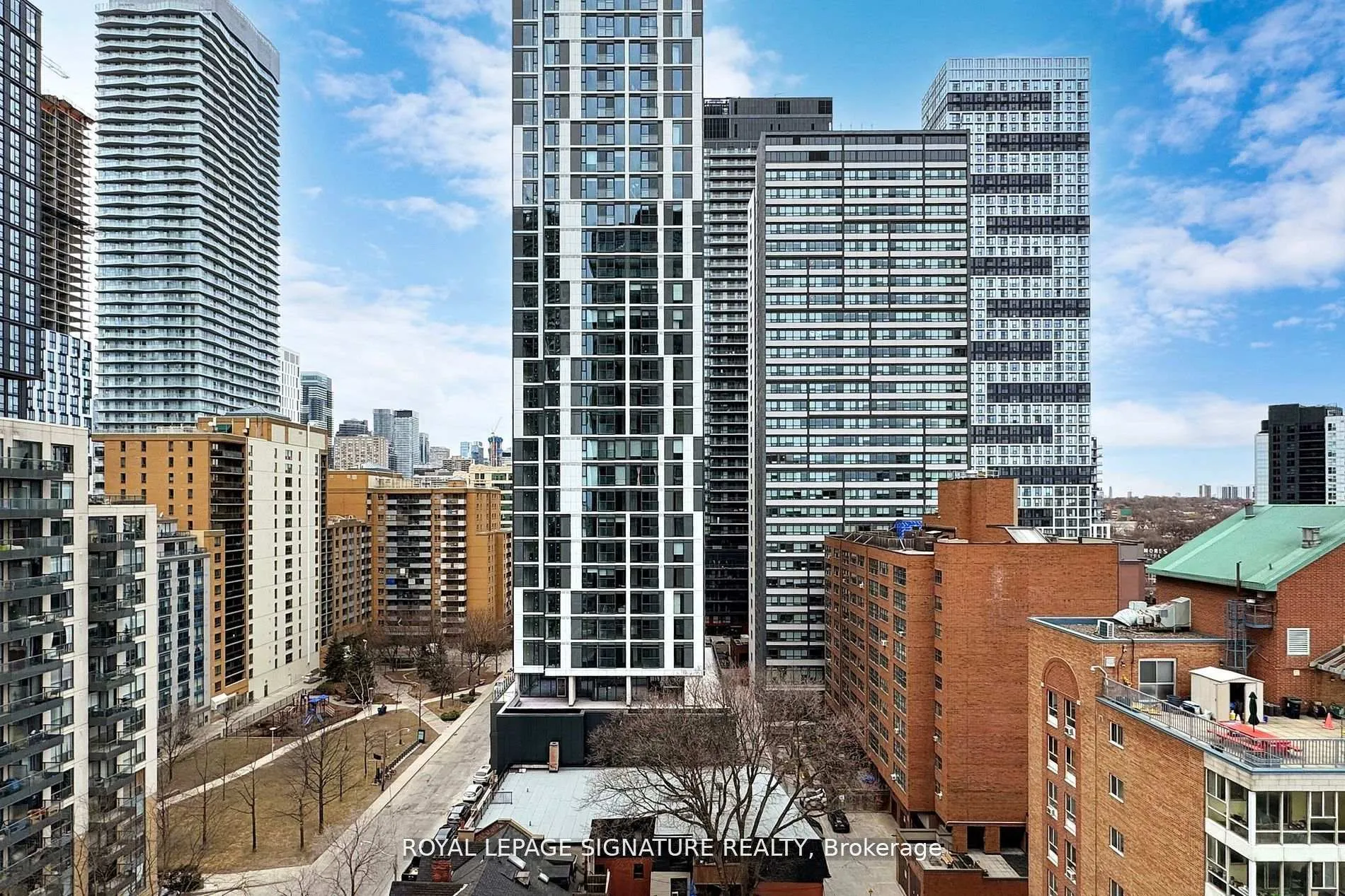 Photo 10 of Unit 1204, 47 Mutual Street, Toronto, Church-Yonge Corridor — HOMEH