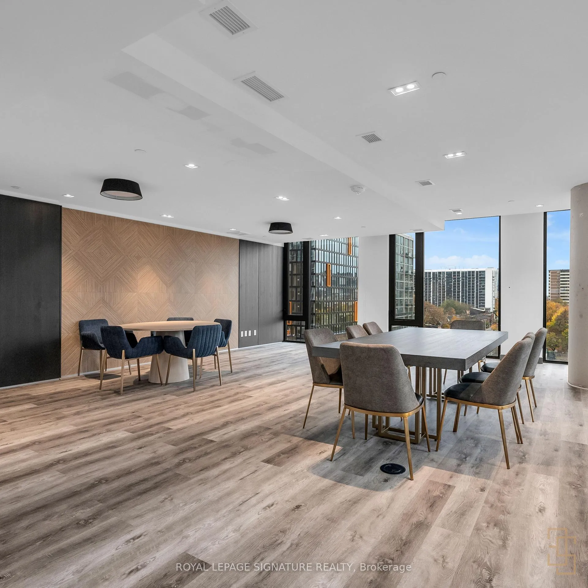 Photo 12 of Unit 1204, 47 Mutual Street, Toronto, Church-Yonge Corridor — HOMEH