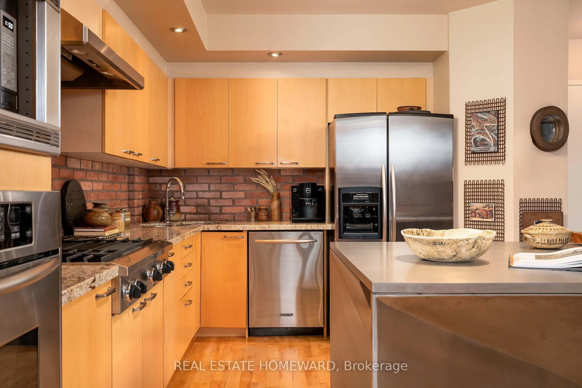 Photo 4 of Unit 112, 660 Pape Avenue, Toronto, North Riverdale — HOMEH