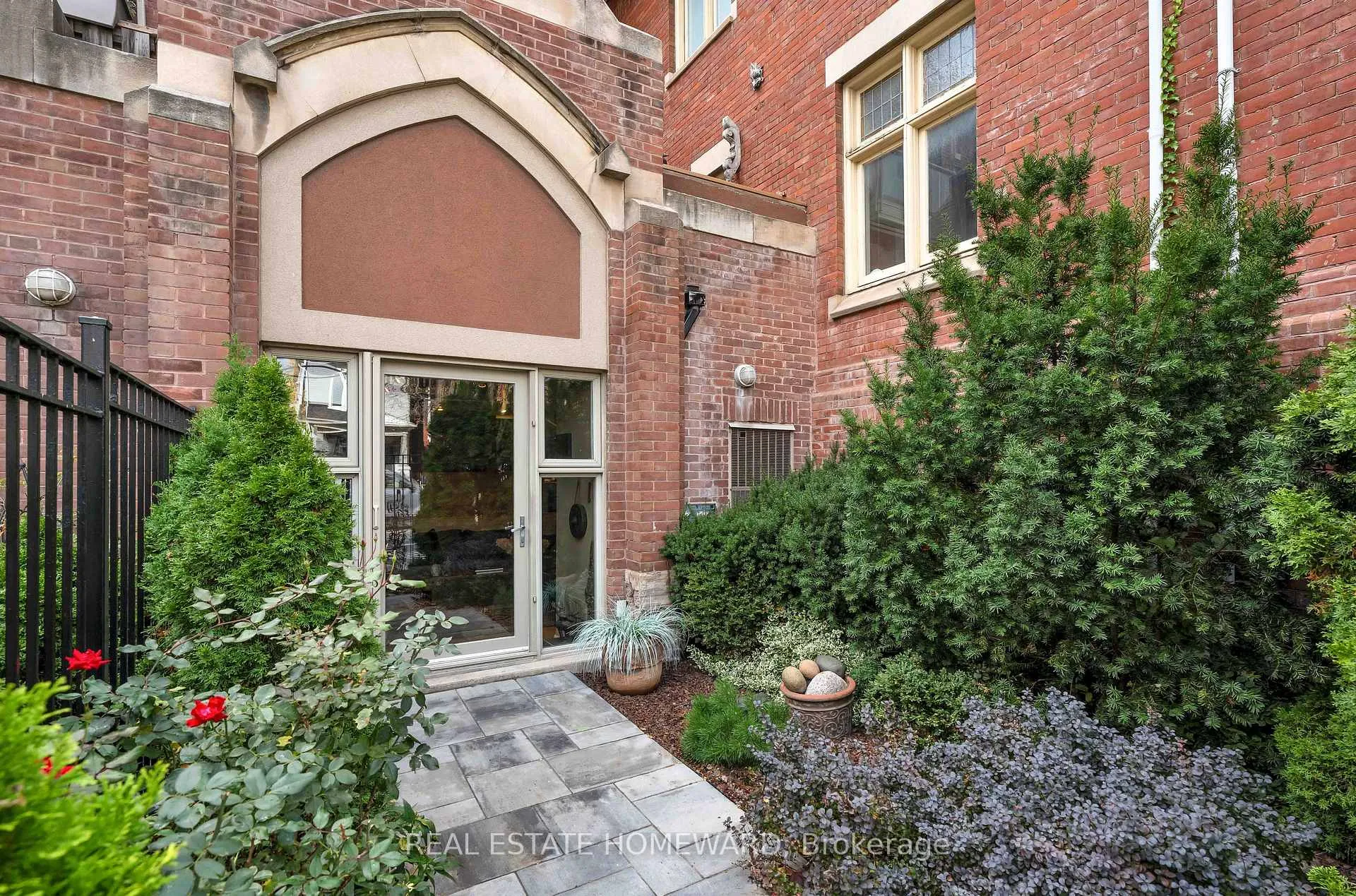 Photo 42 of Unit 112, 660 Pape Avenue, Toronto, North Riverdale — HOMEH