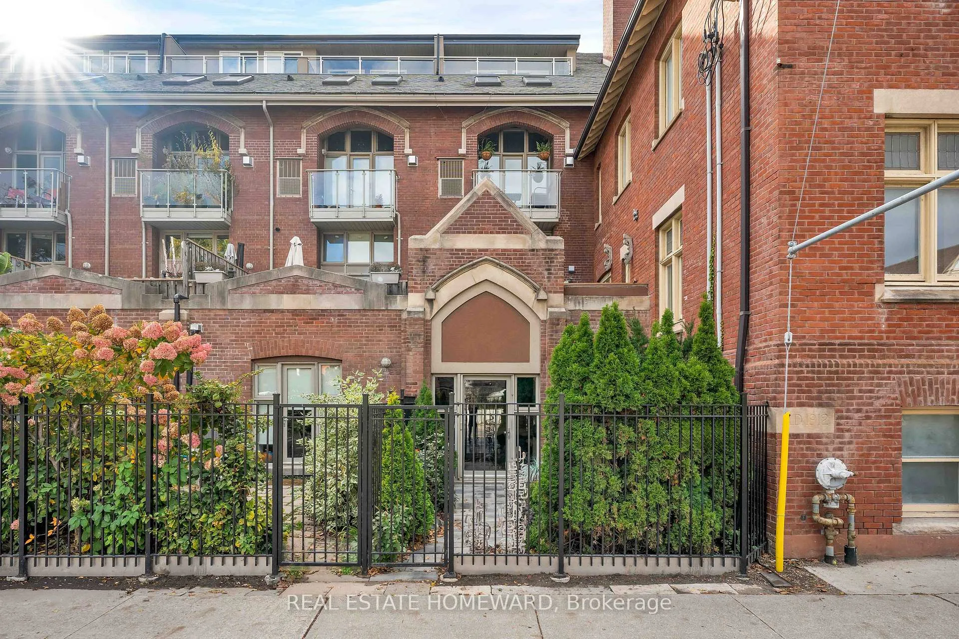 Photo 43 of Unit 112, 660 Pape Avenue, Toronto, North Riverdale — HOMEH