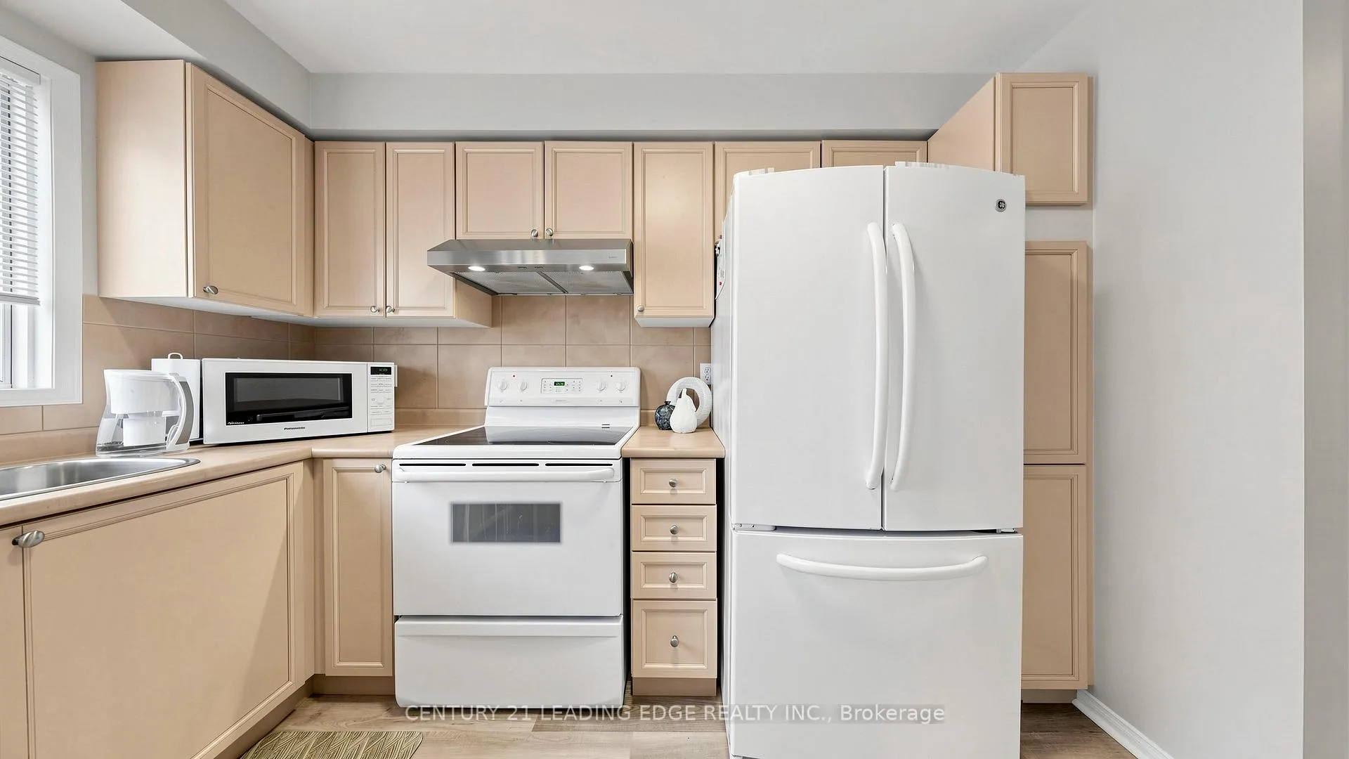 Photo 8 of 6089 Clover Ridge Crescent, Mississauga, Lisgar — HOMEH