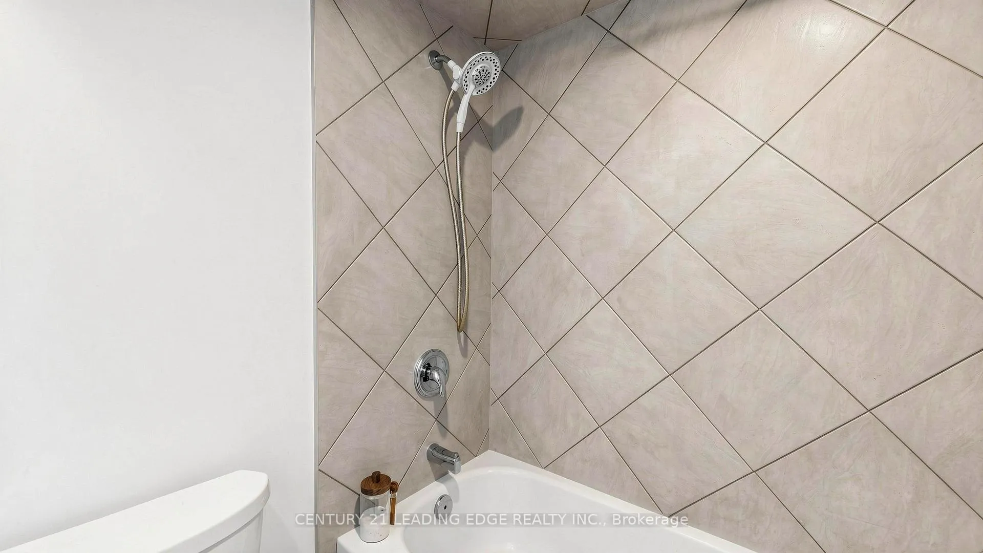 Photo 28 of 6089 Clover Ridge Crescent, Mississauga, Lisgar — HOMEH