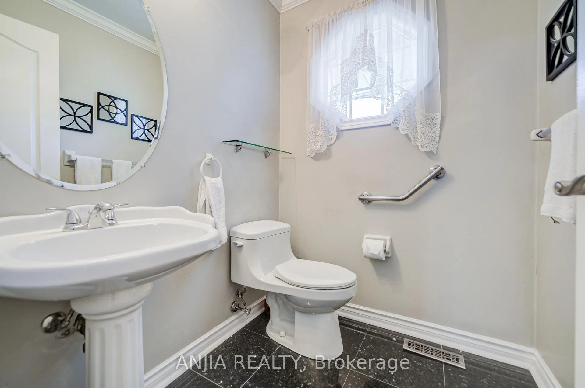 Photo 9 of 55 Atlantic Avenue, Markham, Markville — HOMEH