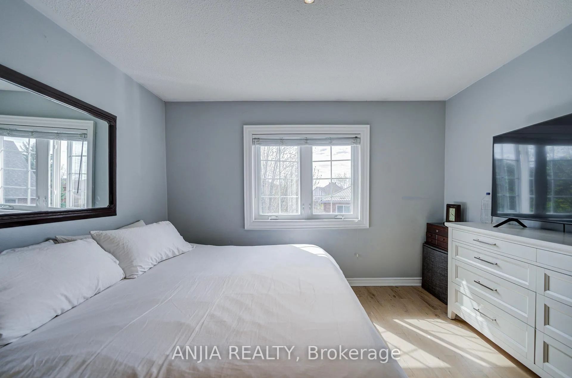Photo 39 of 55 Atlantic Avenue, Markham, Markville — HOMEH