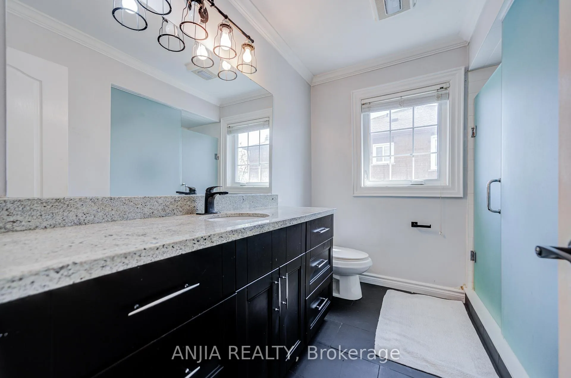 Photo 41 of 55 Atlantic Avenue, Markham, Markville — HOMEH