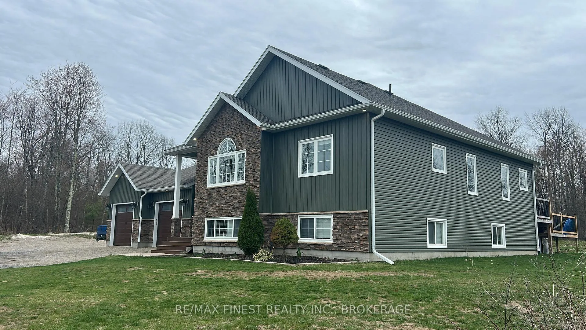 Photo 2 of 1557 Long Lake Road, Frontenac, Frontenac Centre — HOMEH