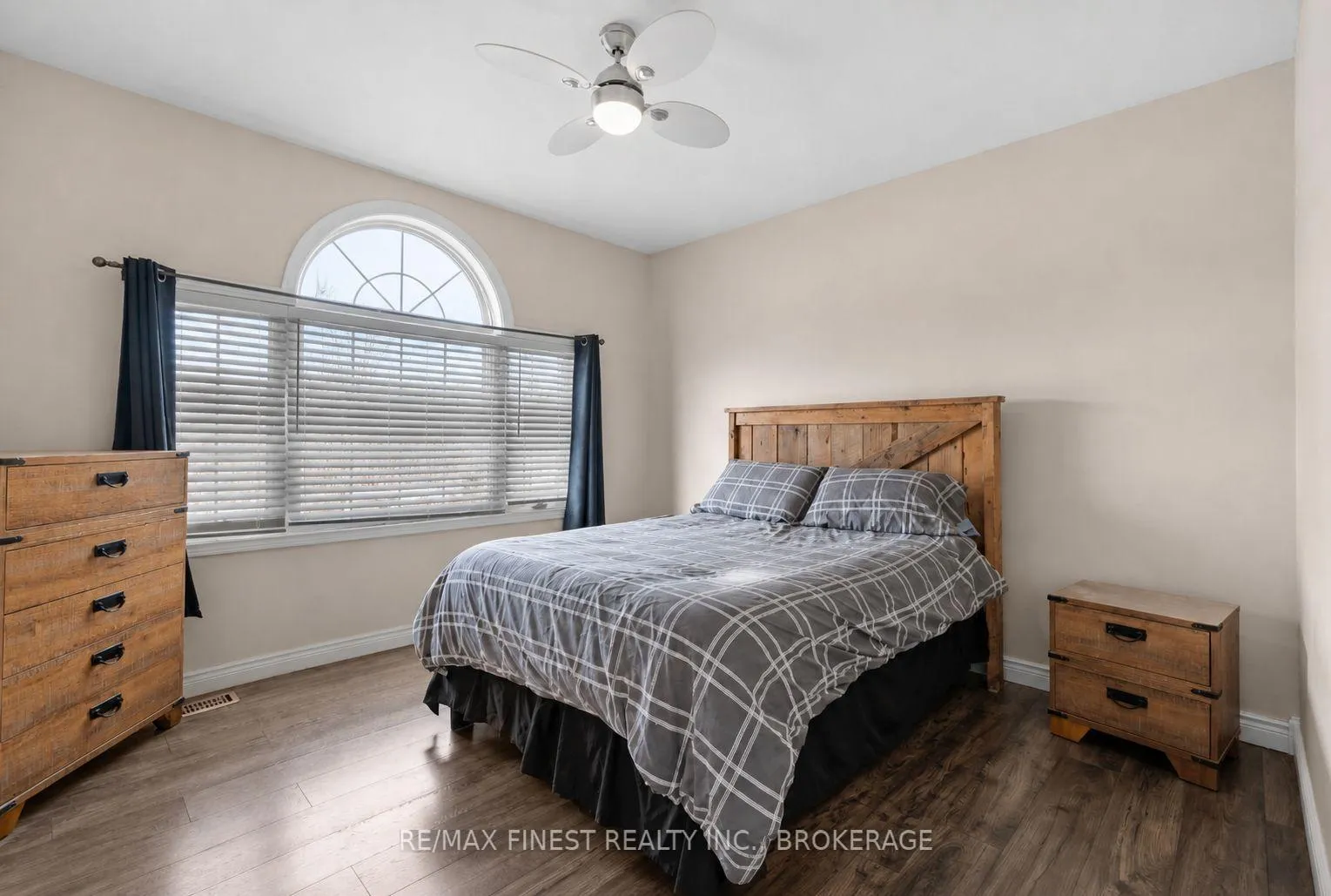 Photo 15 of 1557 Long Lake Road, Frontenac, Frontenac Centre — HOMEH