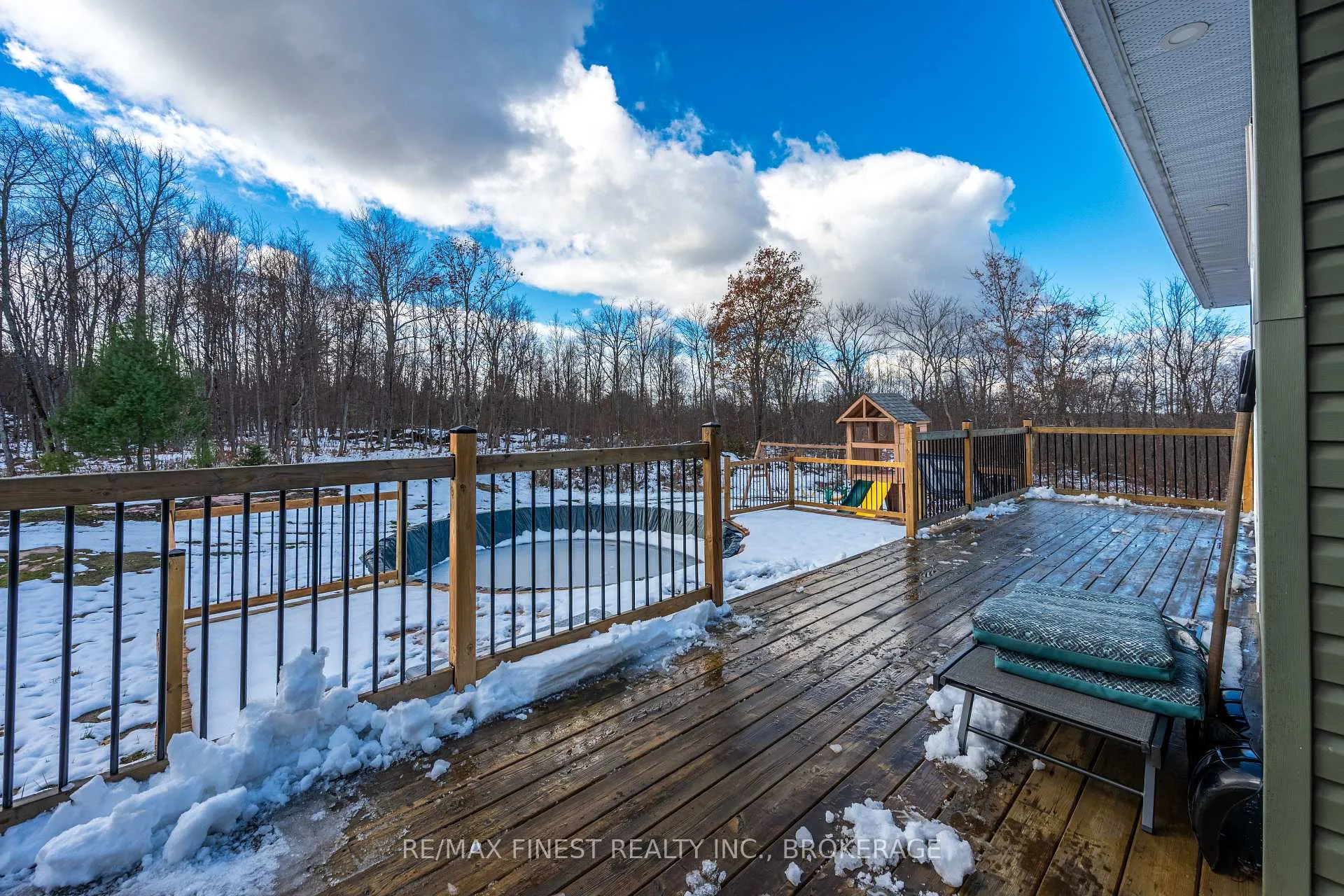 Photo 33 of 1557 Long Lake Road, Frontenac, Frontenac Centre — HOMEH